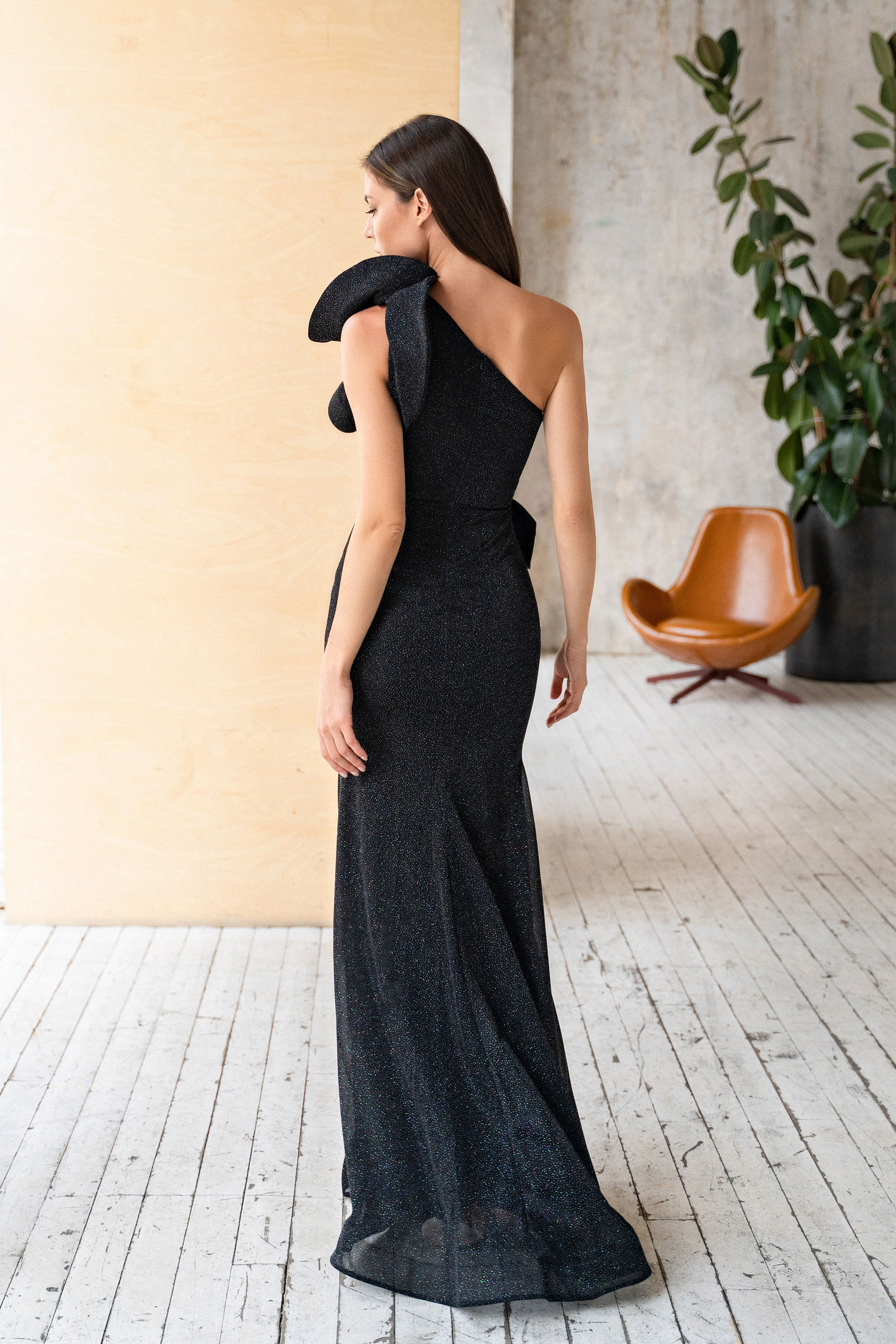 Съемка вечерних платьев DIAFANO с Ксенией. Свадебный и портретный фотограф Клипа Максим