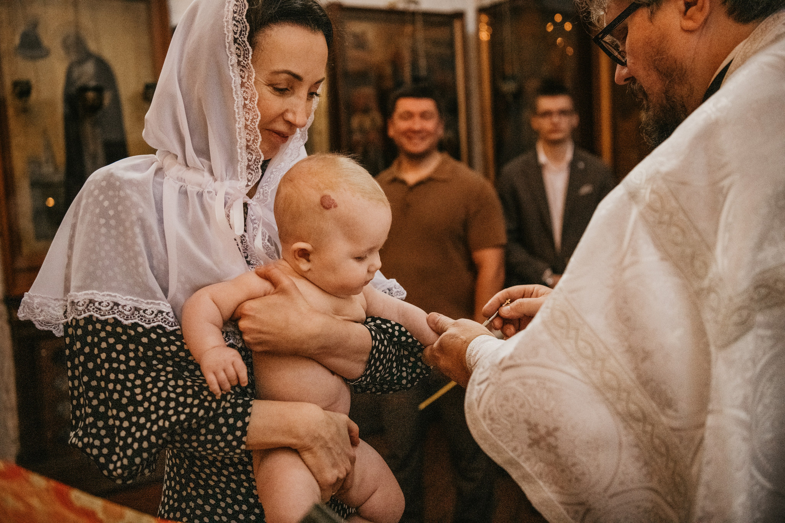 КРЕЩЕНИЕ ЕКАТЕРИНЫ. Фотограф на выписку из роддома в Москве и МО