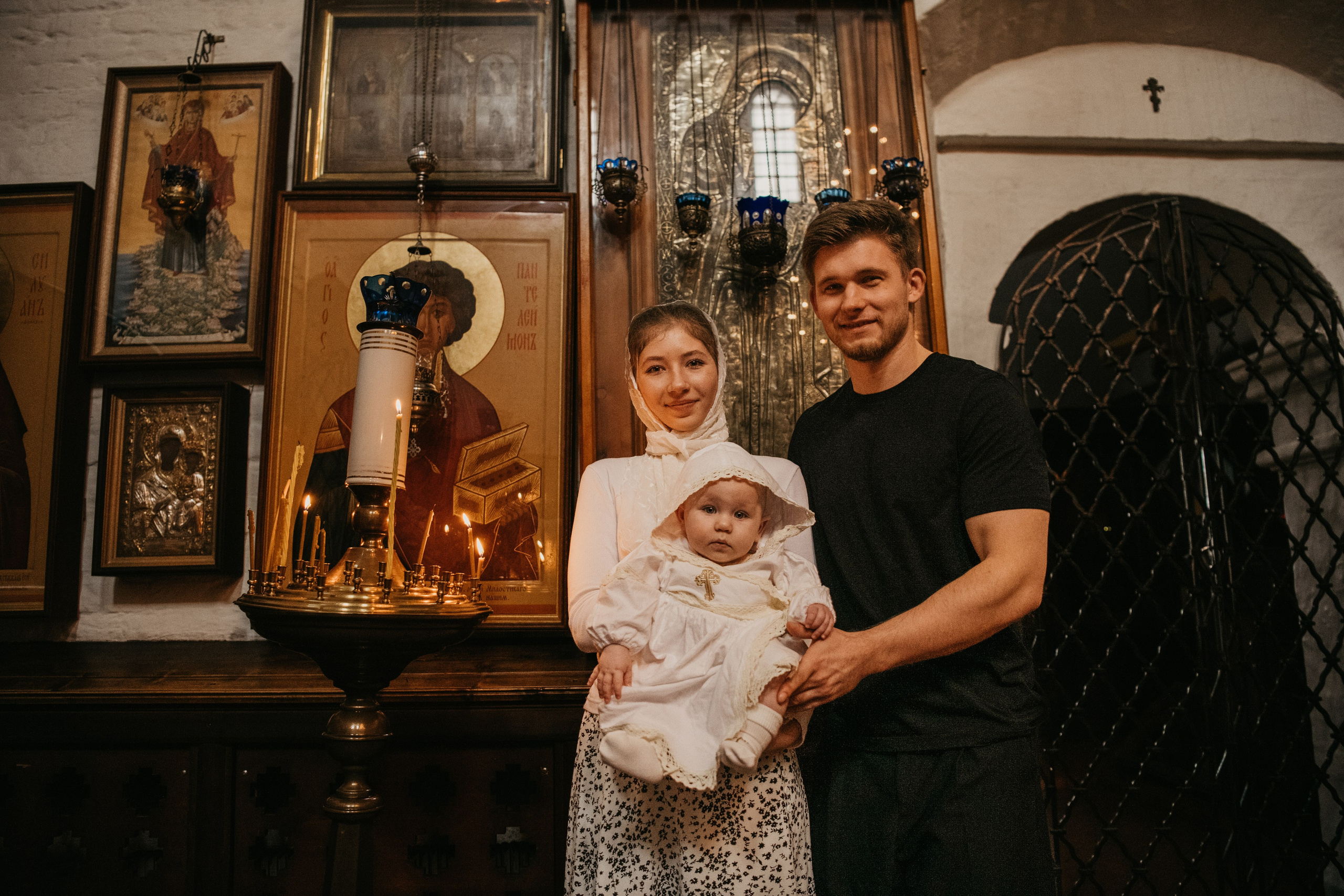 КРЕЩЕНИЕ ЕКАТЕРИНЫ. Фотограф на выписку из роддома в Москве и МО