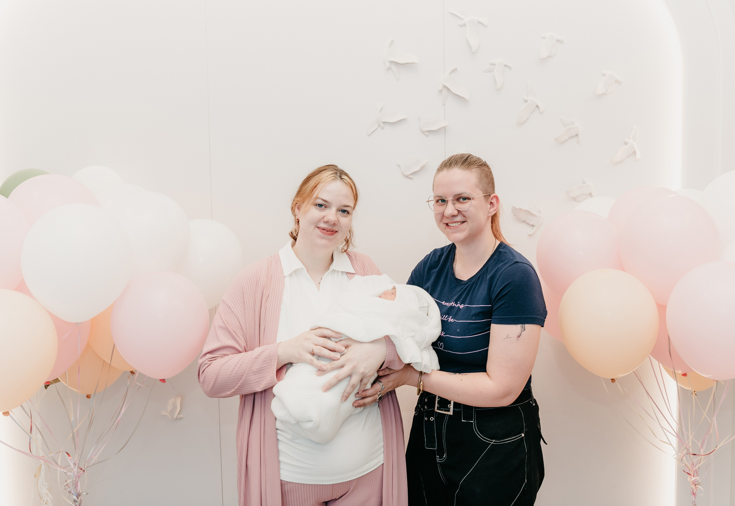 Выписка Юноны. Фотограф на выписку из роддома в Москве и МО