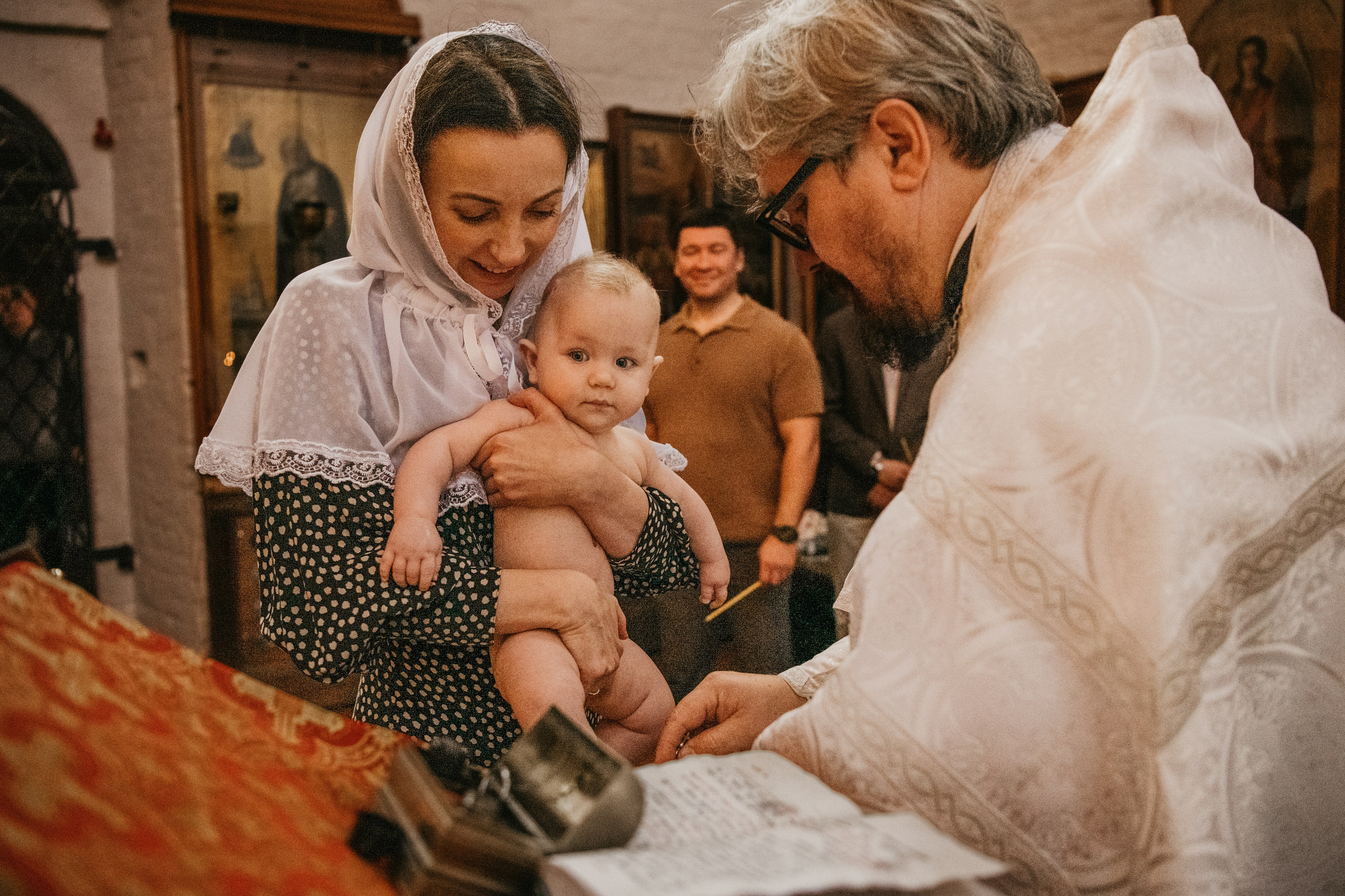 КРЕЩЕНИЕ ЕКАТЕРИНЫ. Фотограф на выписку из роддома в Москве и МО
