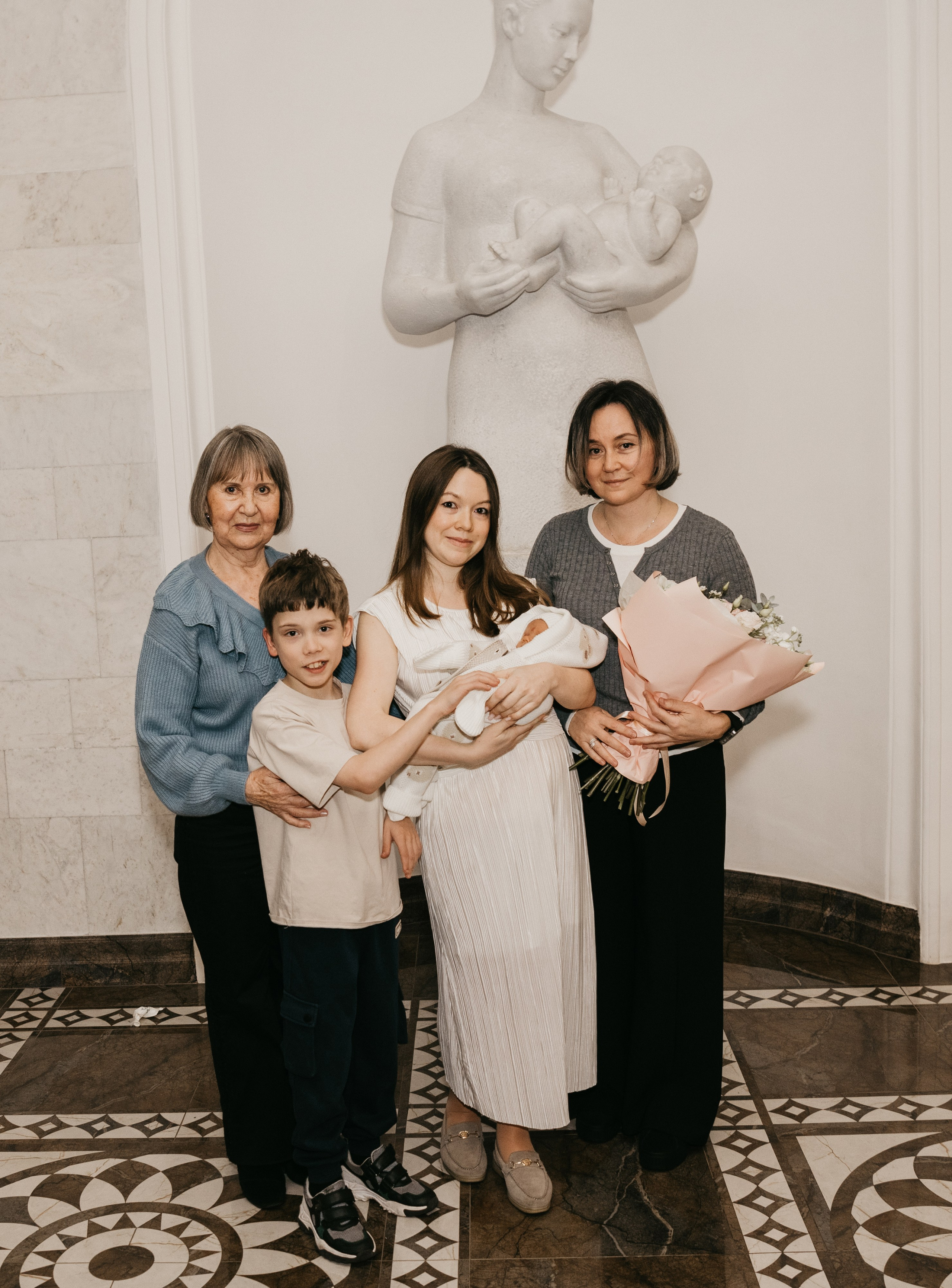 ВЫПИСКА ДАНИИЛА. Фотограф на выписку из роддома в Москве и МО