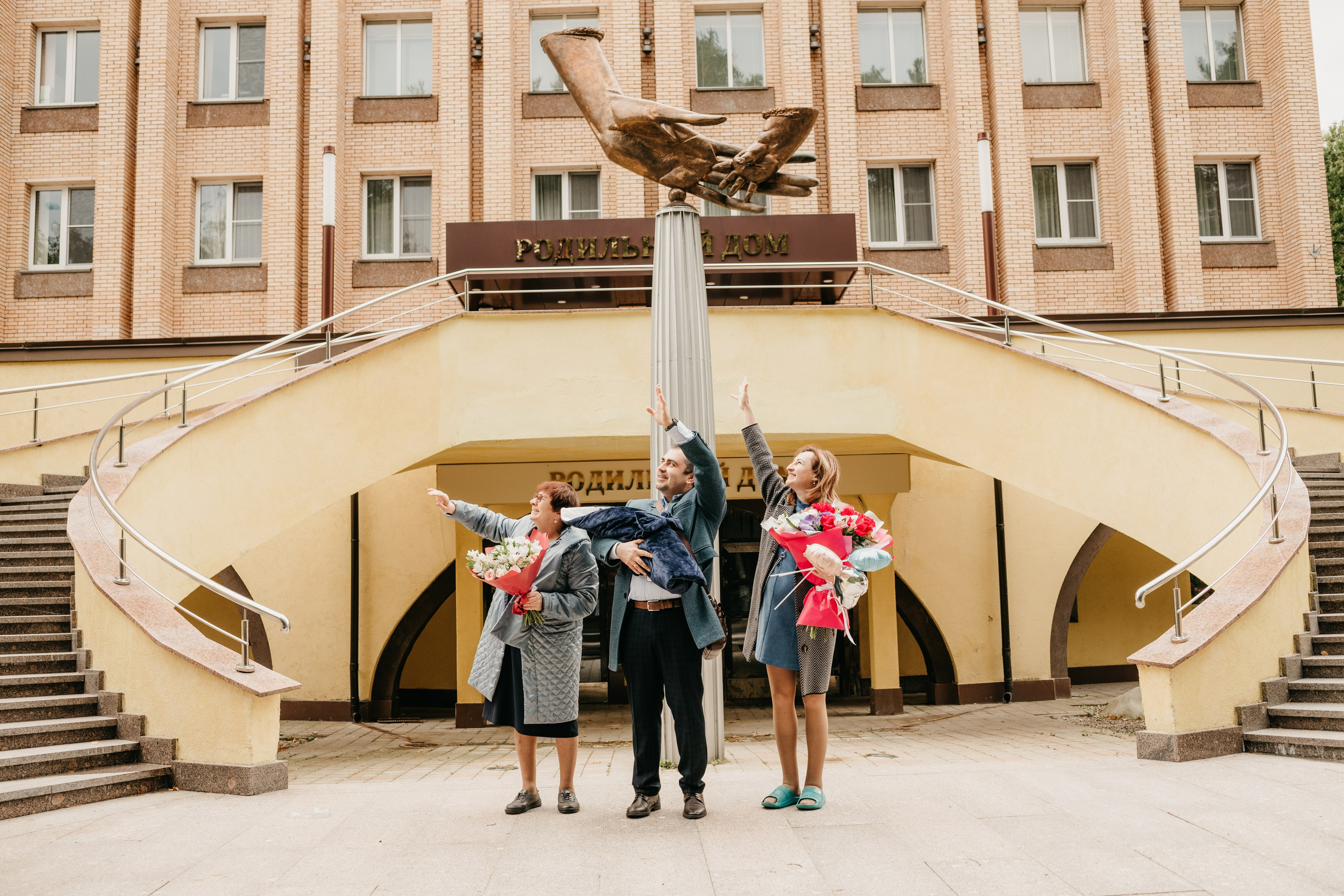 ВЫПИСКА АНТОНА.ЦКБ. Фотограф на выписку из роддома в Москве и МО