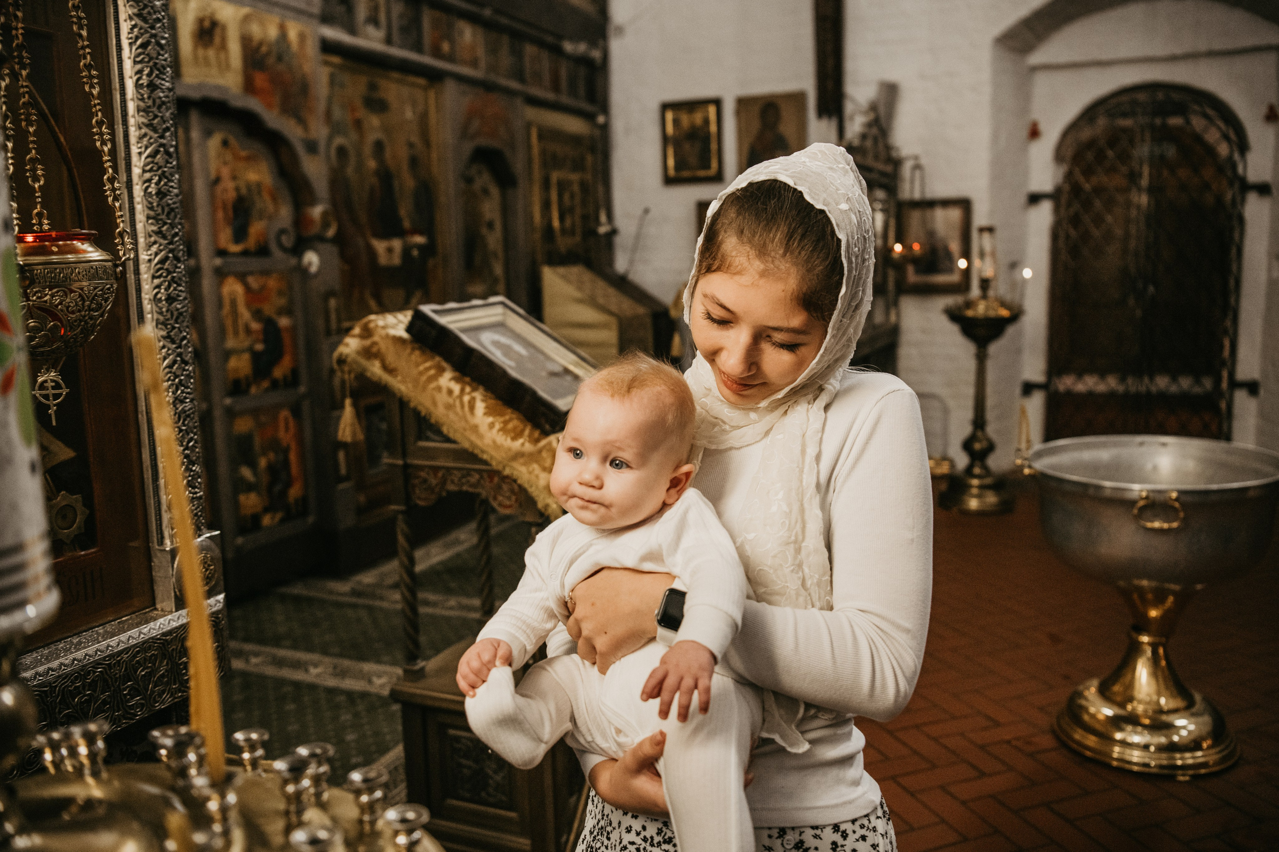 КРЕЩЕНИЕ ЕКАТЕРИНЫ. Фотограф на выписку из роддома в Москве и МО
