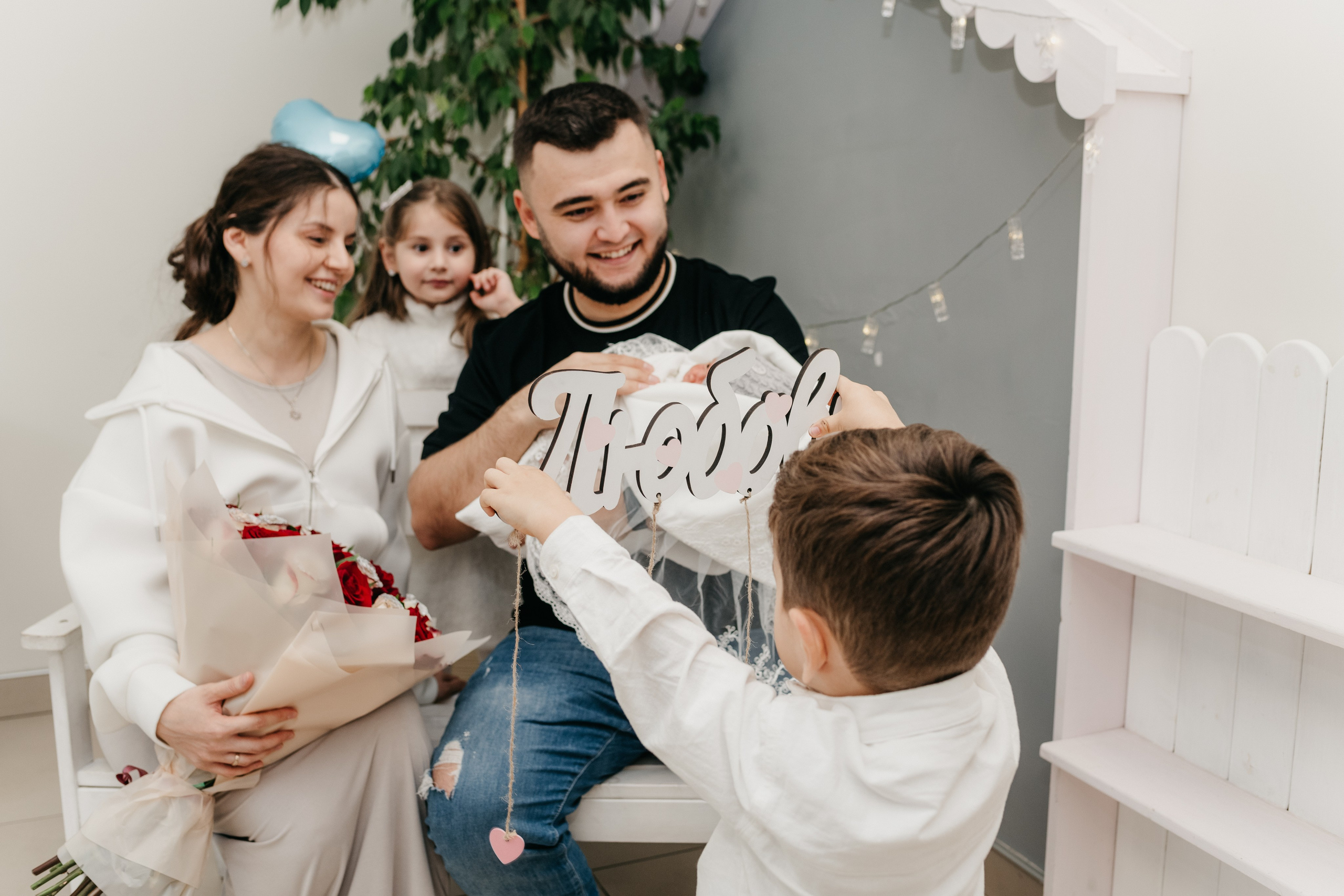 ВЫПИСКА МАЛЫША. Фотограф на выписку из роддома в Москве и МО