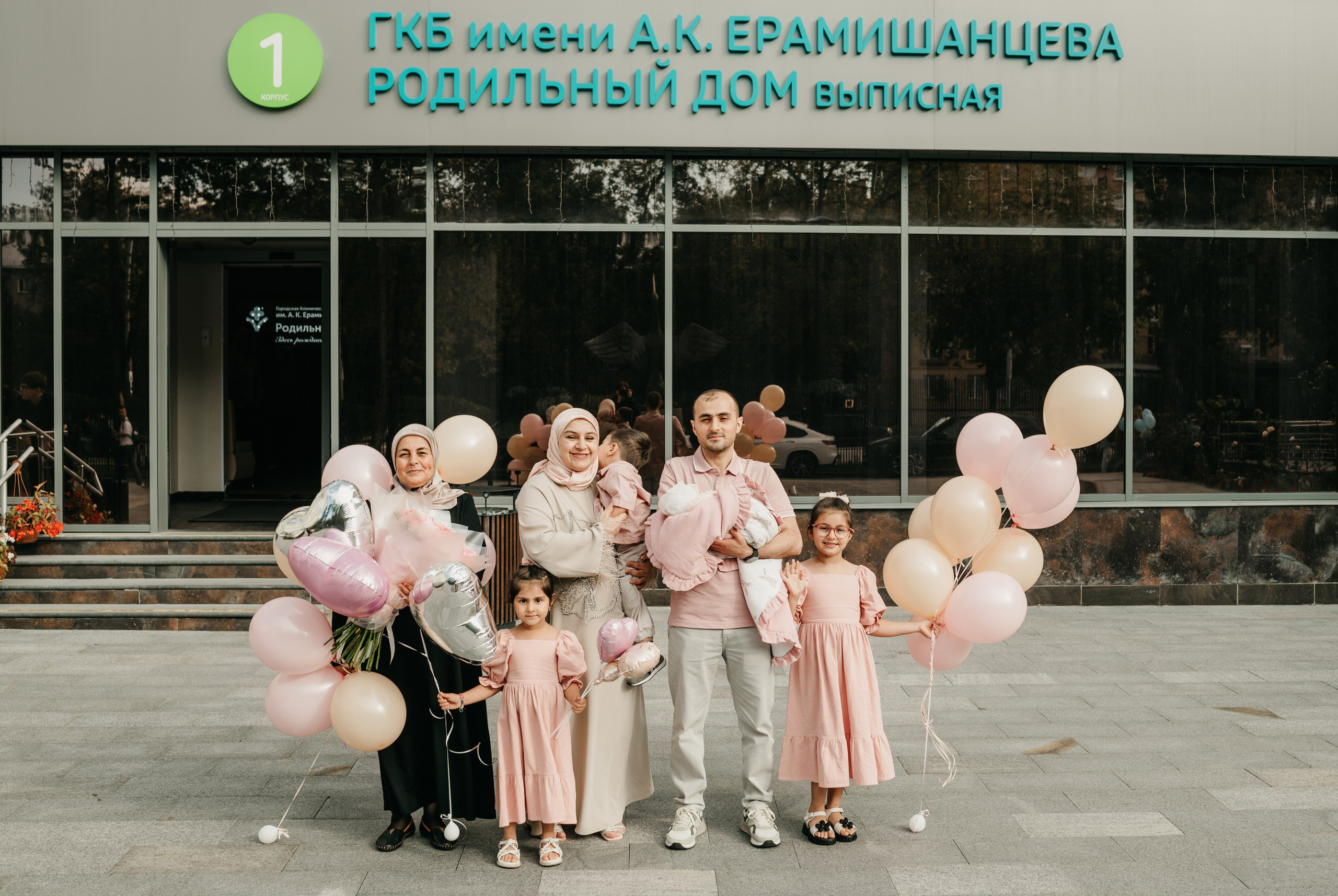 ВЫПИСКА АСИИ. Фотограф на выписку из роддома в Москве и МО
