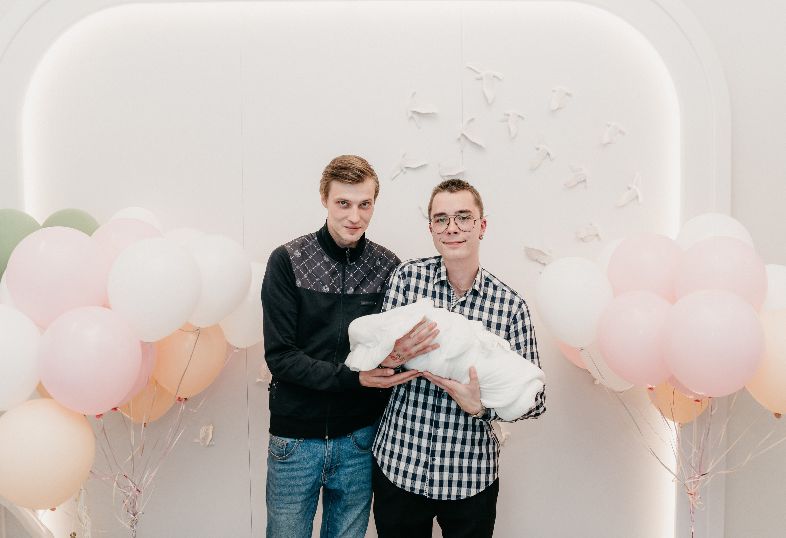 Выписка Юноны. Фотограф на выписку из роддома в Москве и МО