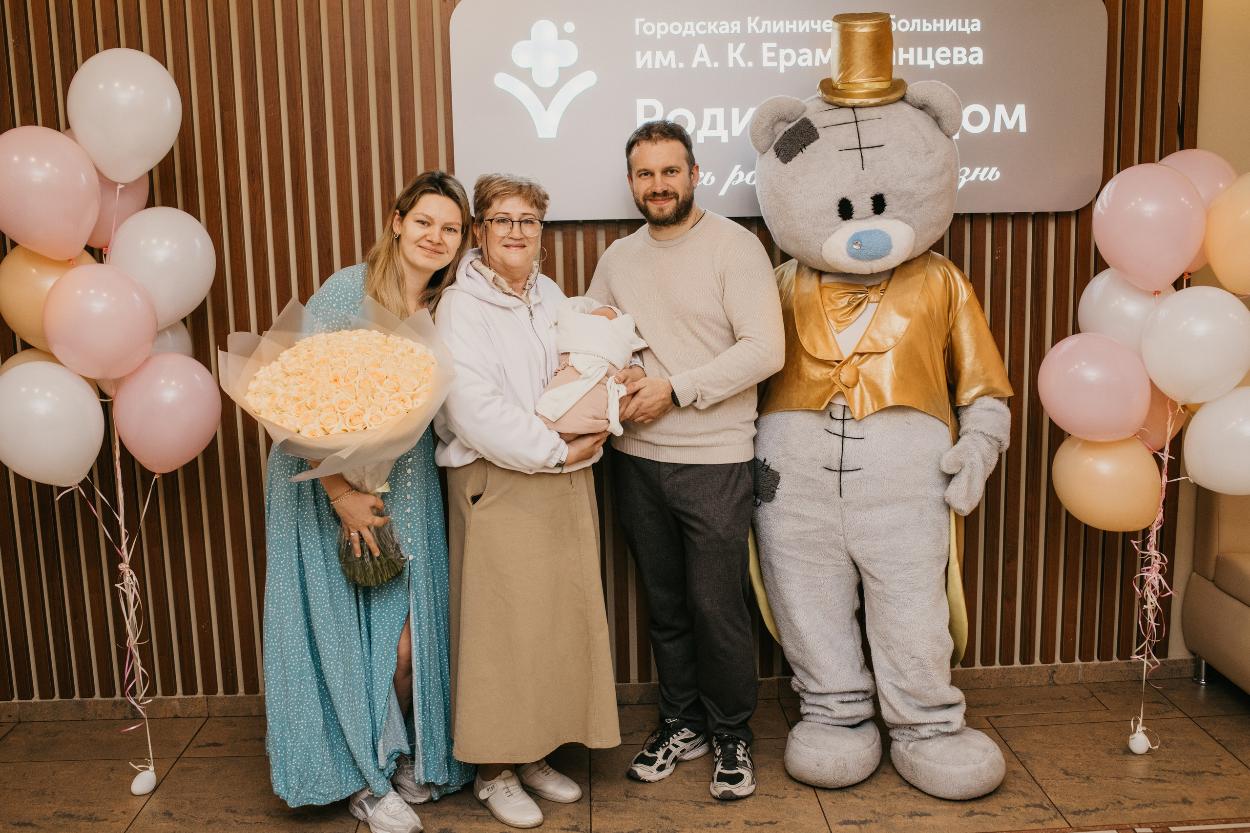 ВЫПИСКА МАЛЫШКИ. Фотограф на выписку из роддома в Москве и МО