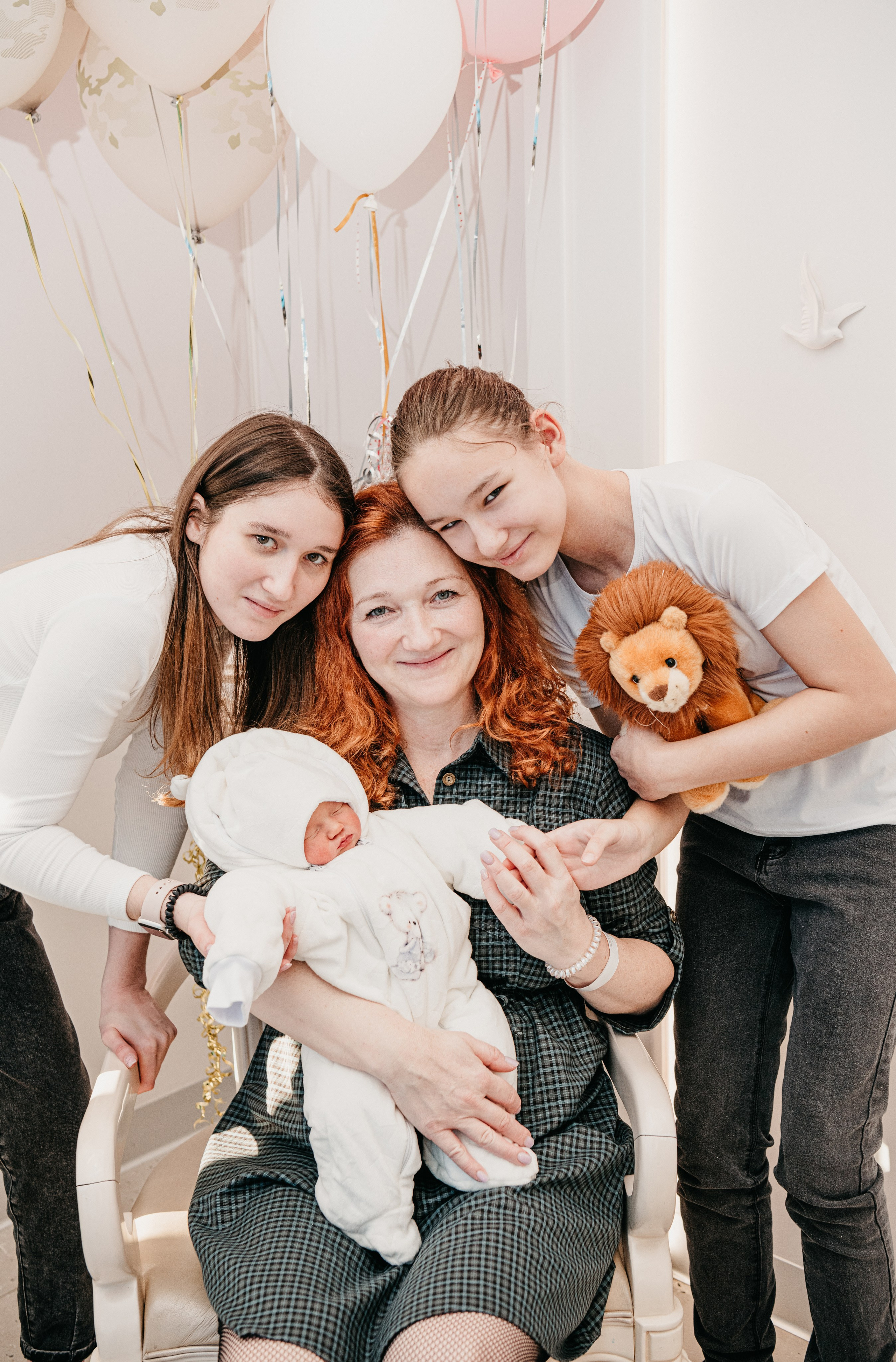 Выписка Алены. 4 роддом. Фотограф на выписку из роддома в Москве и МО