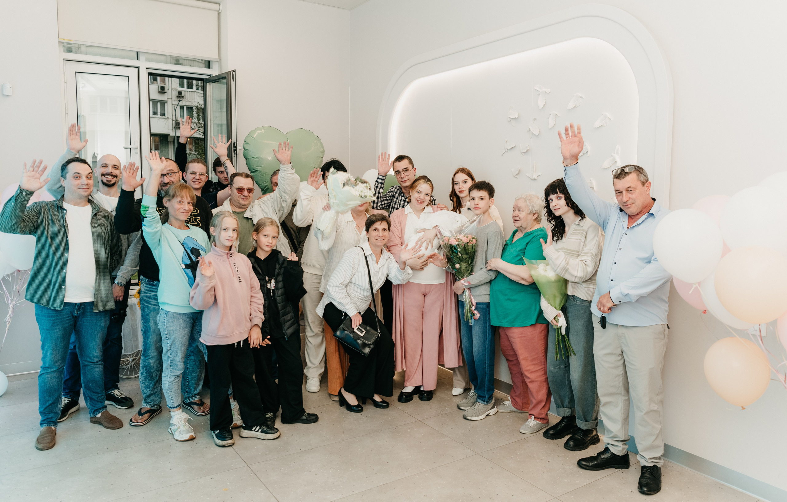 Выписка Юноны. Фотограф на выписку из роддома в Москве и МО