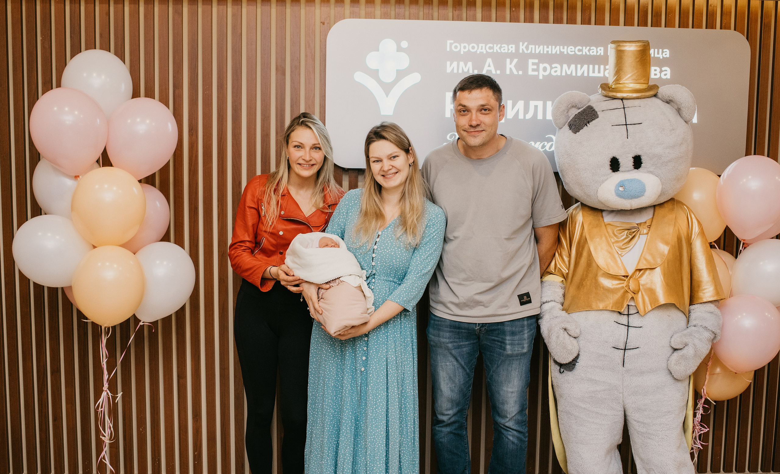 ВЫПИСКА МАЛЫШКИ. Фотограф на выписку из роддома в Москве и МО