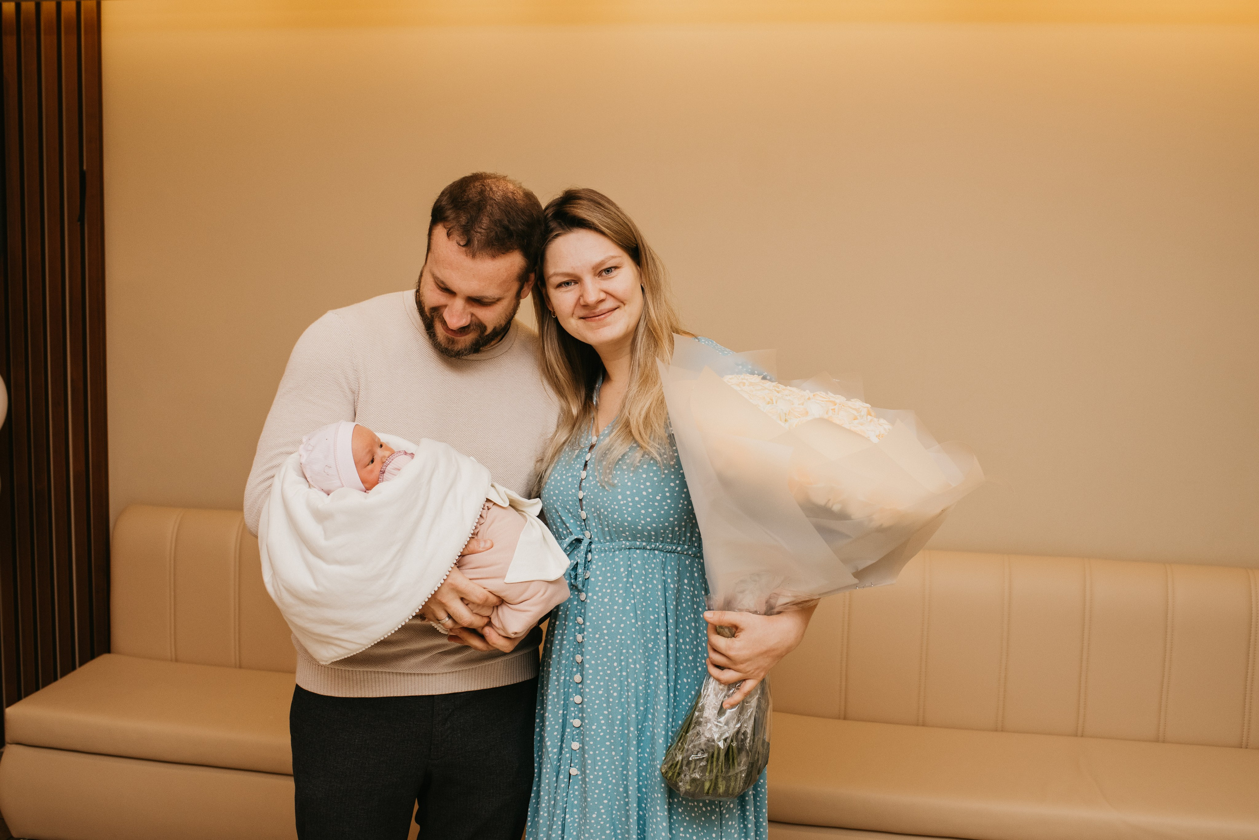 ВЫПИСКА МАЛЫШКИ. Фотограф на выписку из роддома в Москве и МО