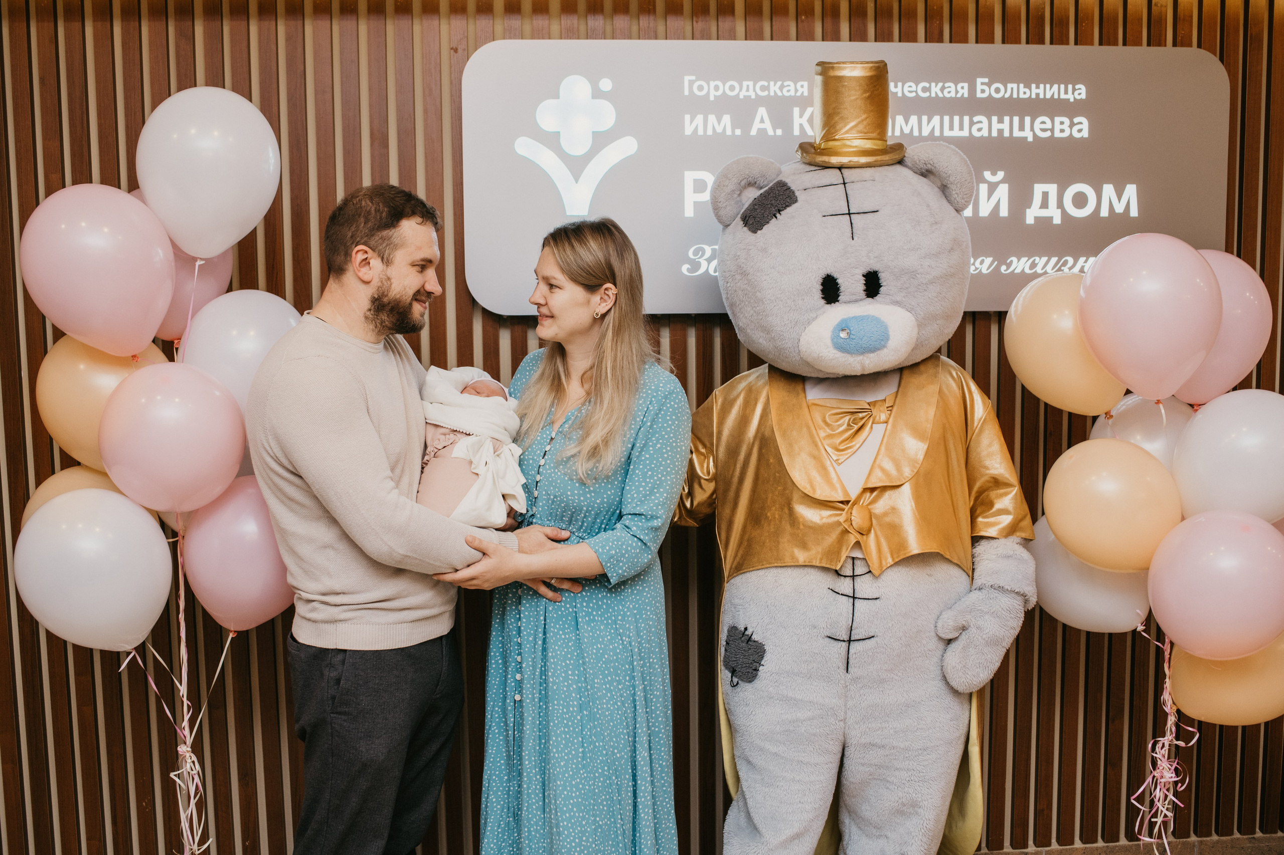 ВЫПИСКА МАЛЫШКИ. Фотограф на выписку из роддома в Москве и МО
