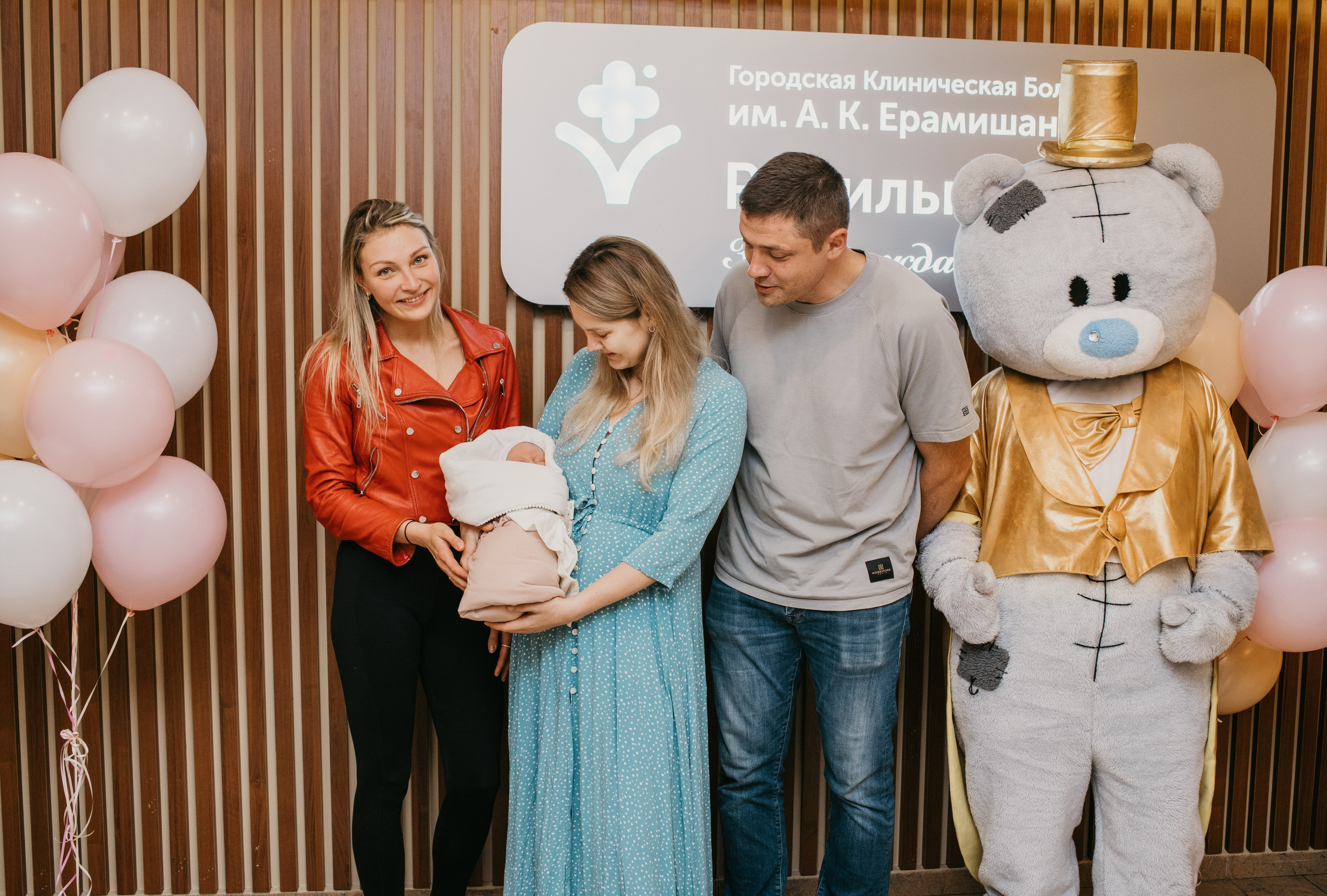 ВЫПИСКА МАЛЫШКИ. Фотограф на выписку из роддома в Москве и МО