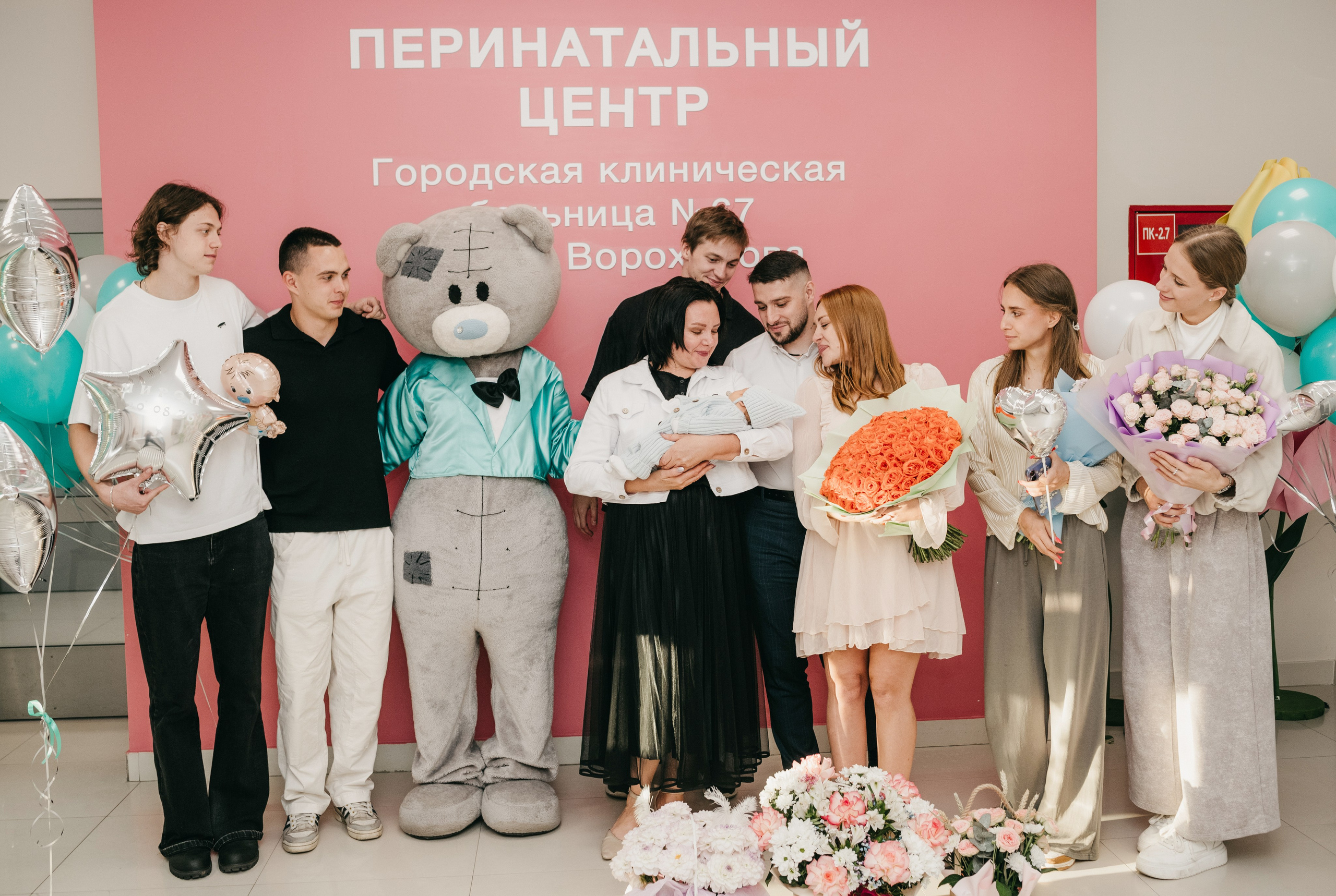ВЫПИСКА МИРОНА. 67 РОДДОМ. Фотограф на выписку из роддома в Москве и МО
