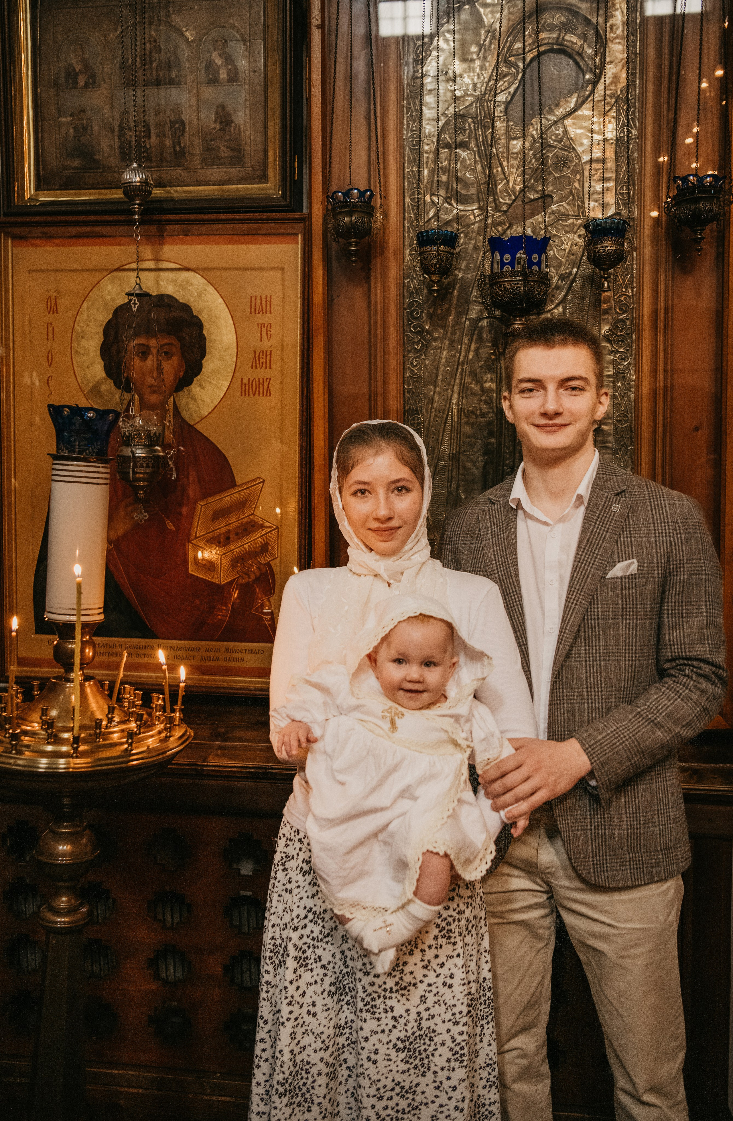КРЕЩЕНИЕ ЕКАТЕРИНЫ. Фотограф на выписку из роддома в Москве и МО