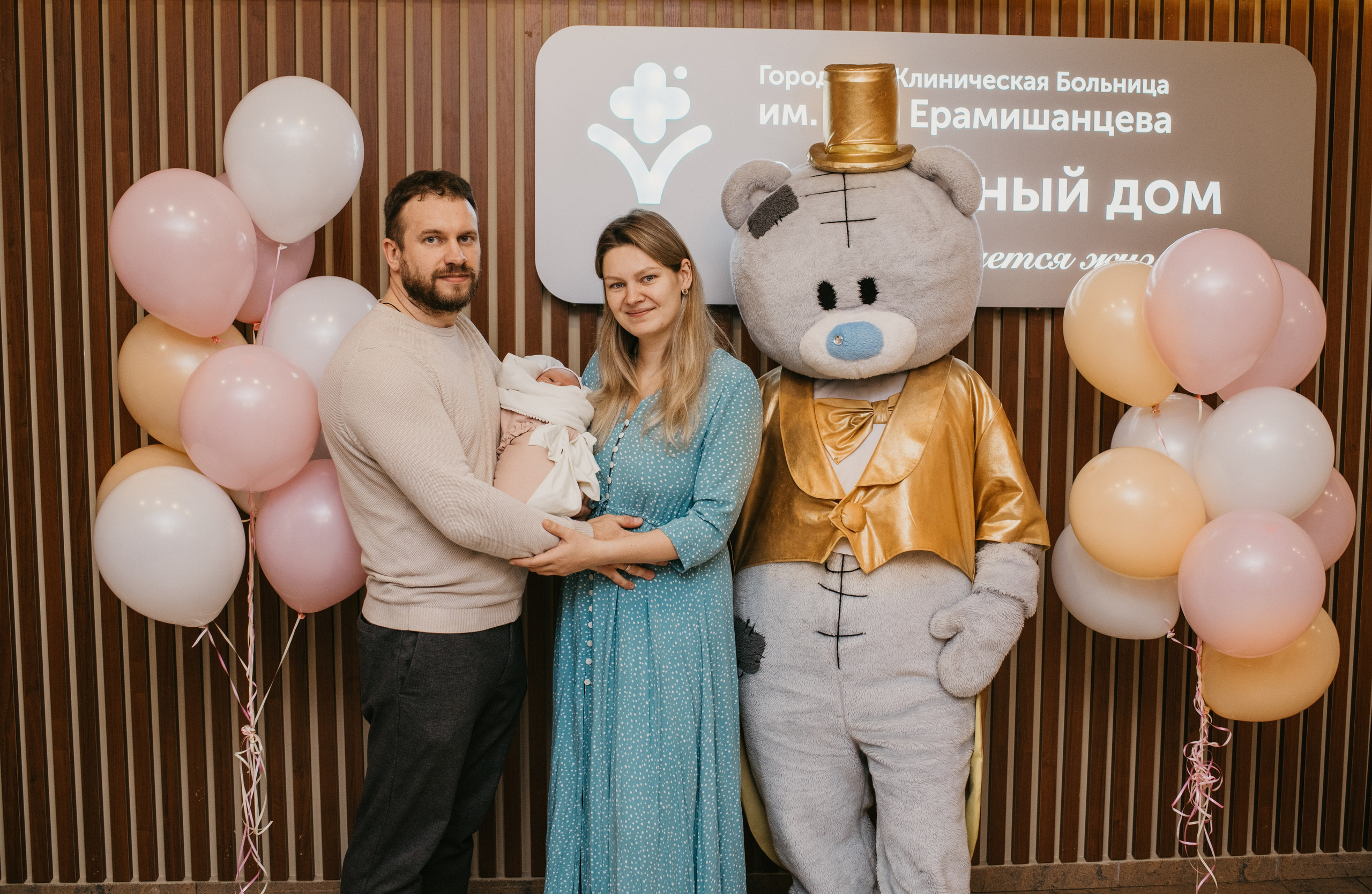 ВЫПИСКА МАЛЫШКИ. Фотограф на выписку из роддома в Москве и МО