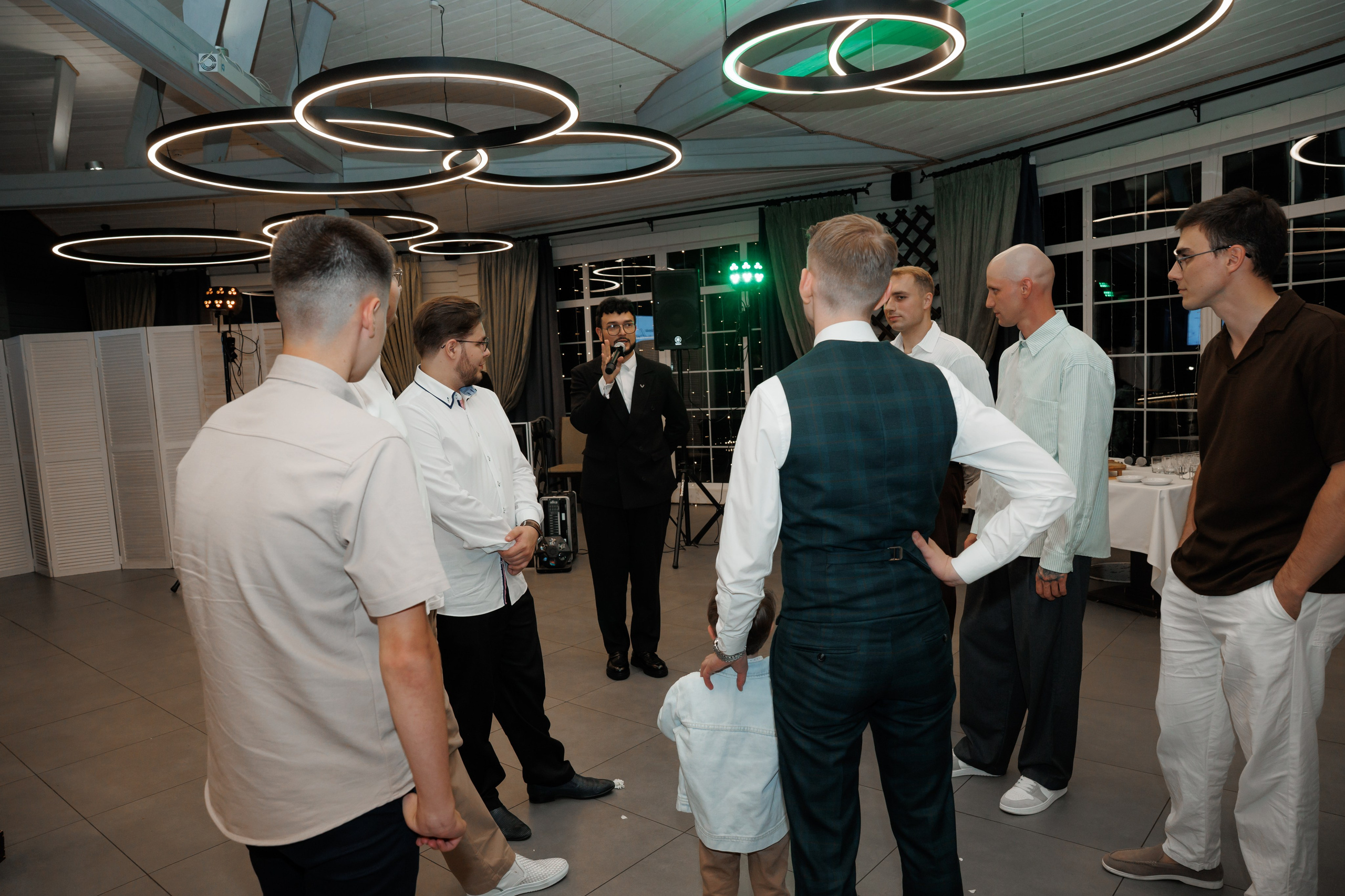 Регистрация в отеле Fish Point, ЗАГС Бутово, прогулка в Остафьево. Свадебный и репортажный фотограф (Москва, Королев и другие)