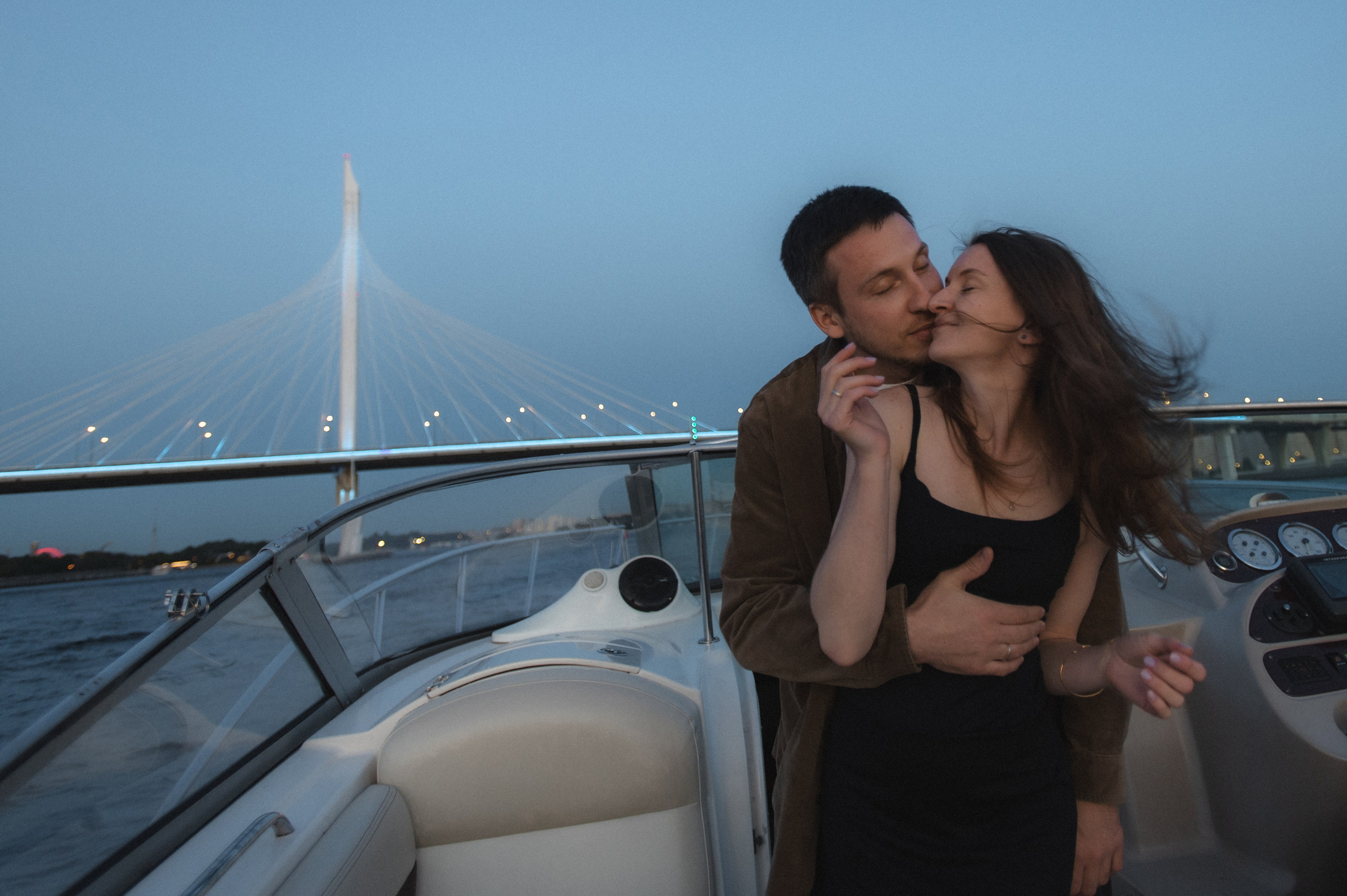 Семейная фотосессия на катере в Санкт-Петербурге. Свадебный и семейный фотограф в Санкт-Петербурге Татьяна Пастухова