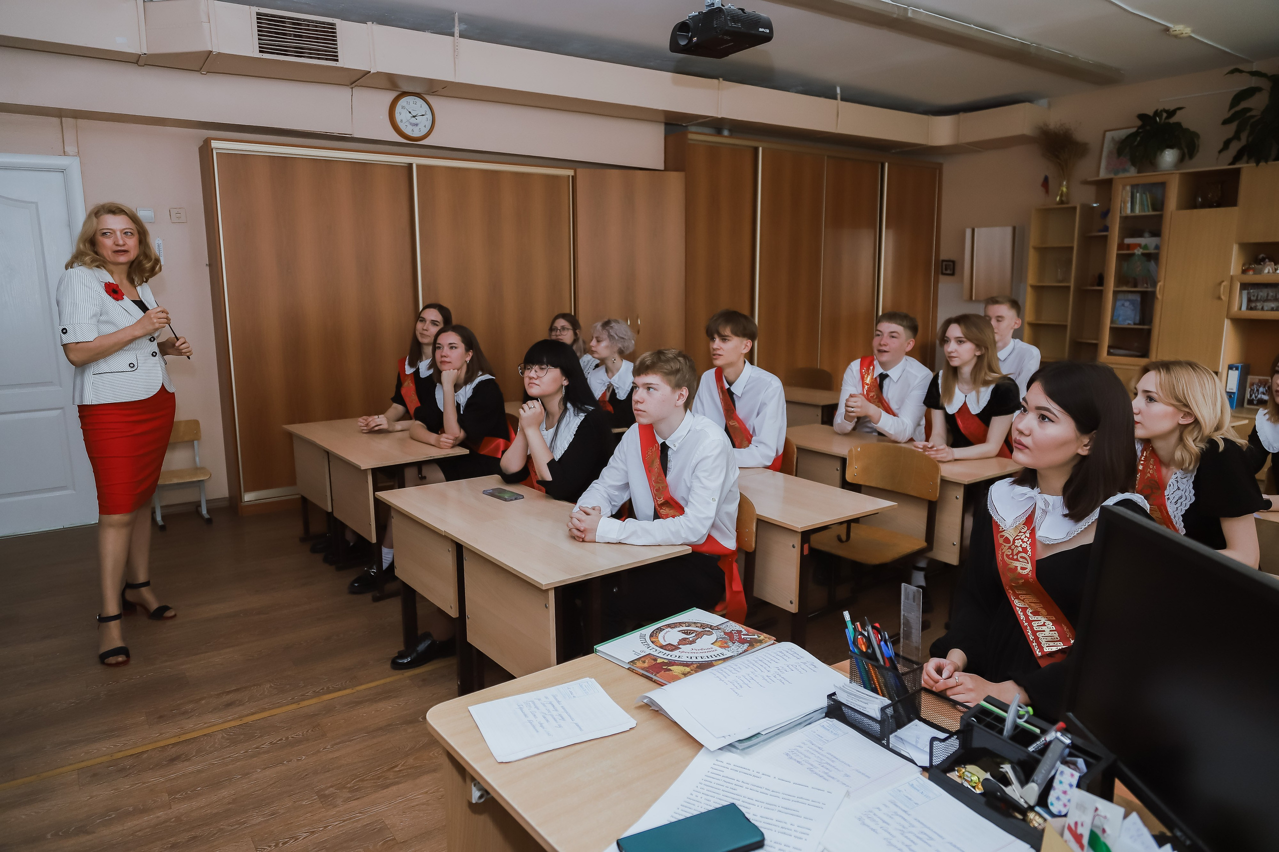 Выпускной. Креативный и женский Фотограф Омске Наталья Лебедева