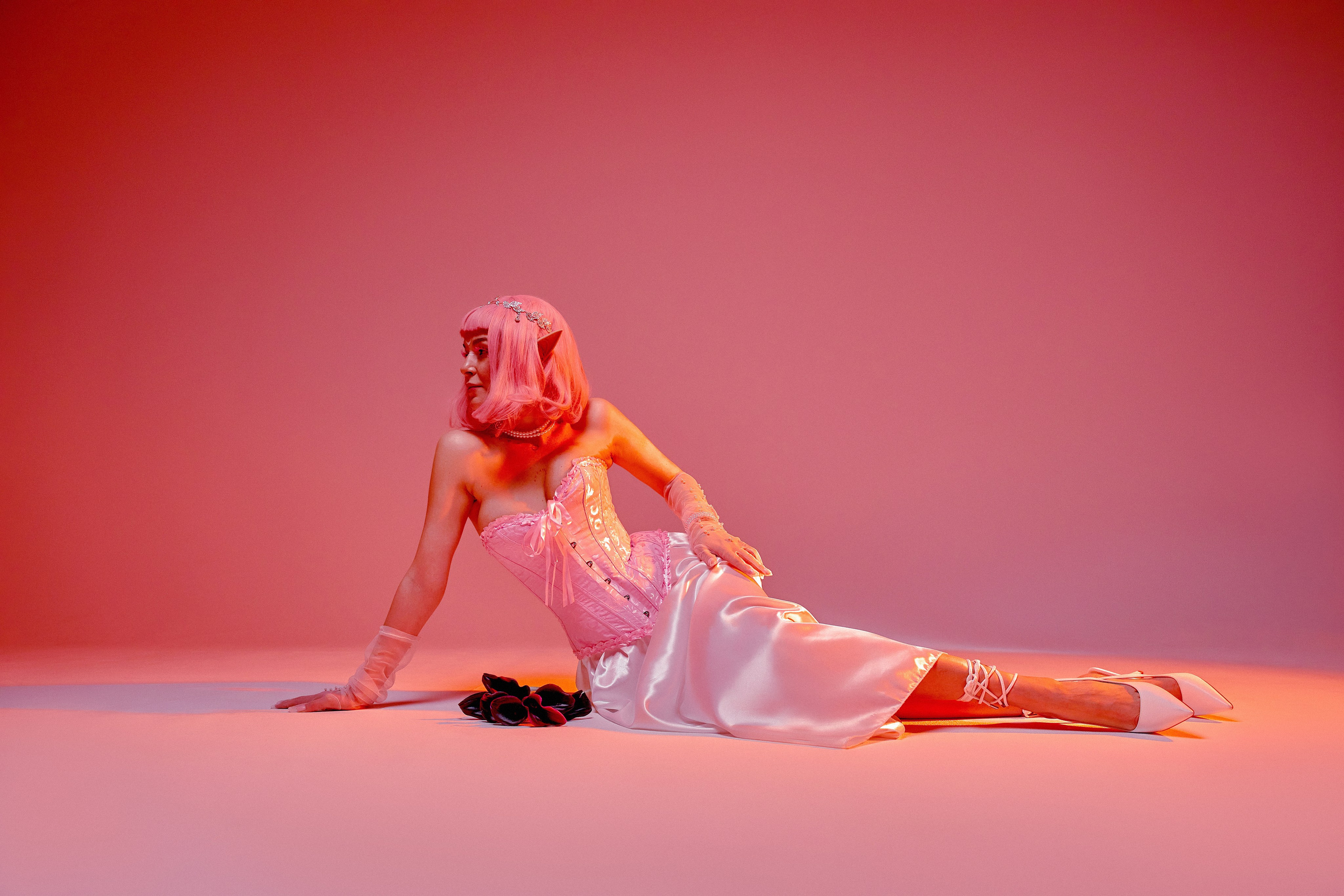 Корсет. Фотограф для маркетплейсов в Москве