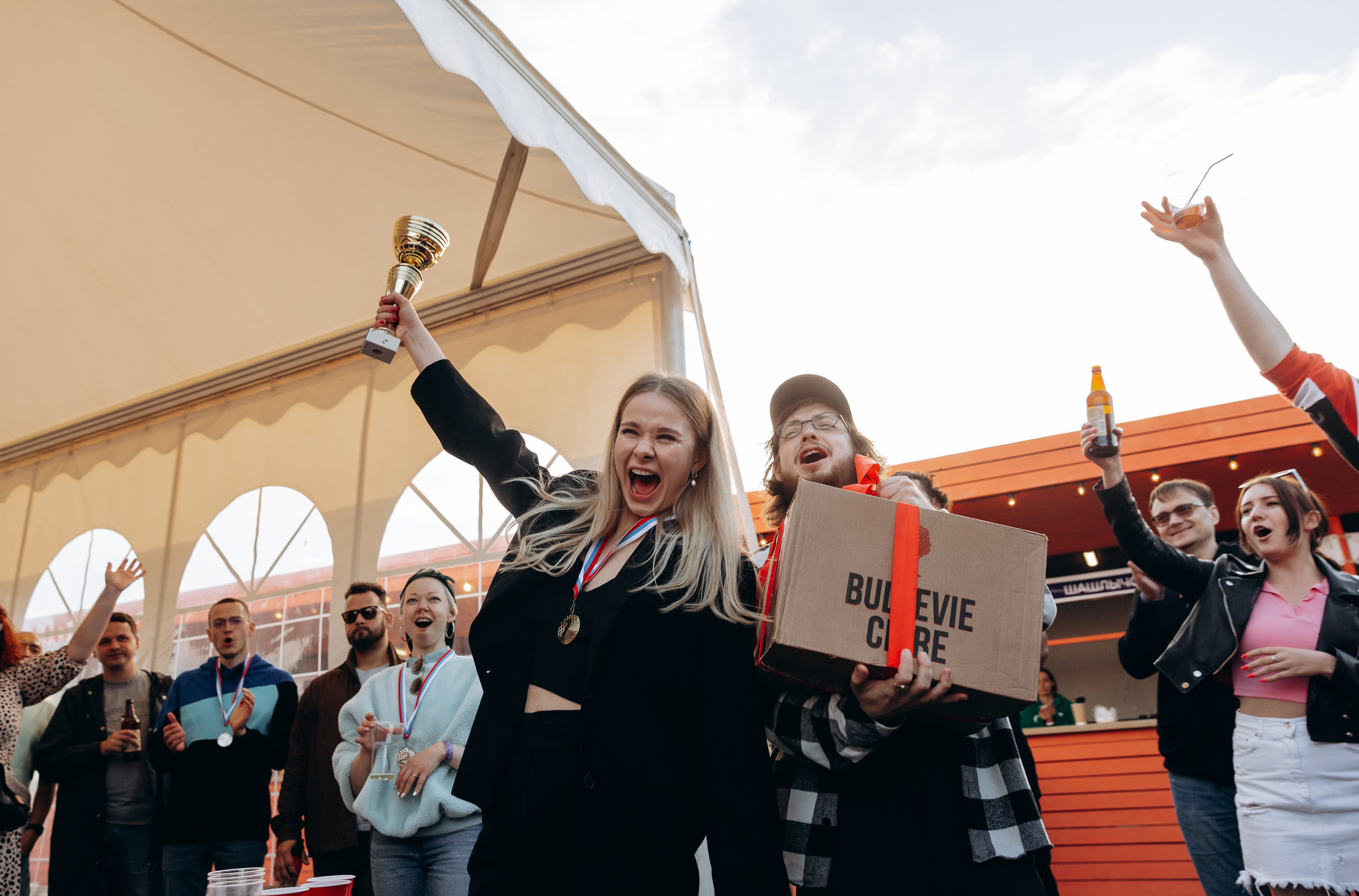 Корпоратив в ROOF PLACE. Фотограф Виктория Дунаевская в Санкт Петербурге