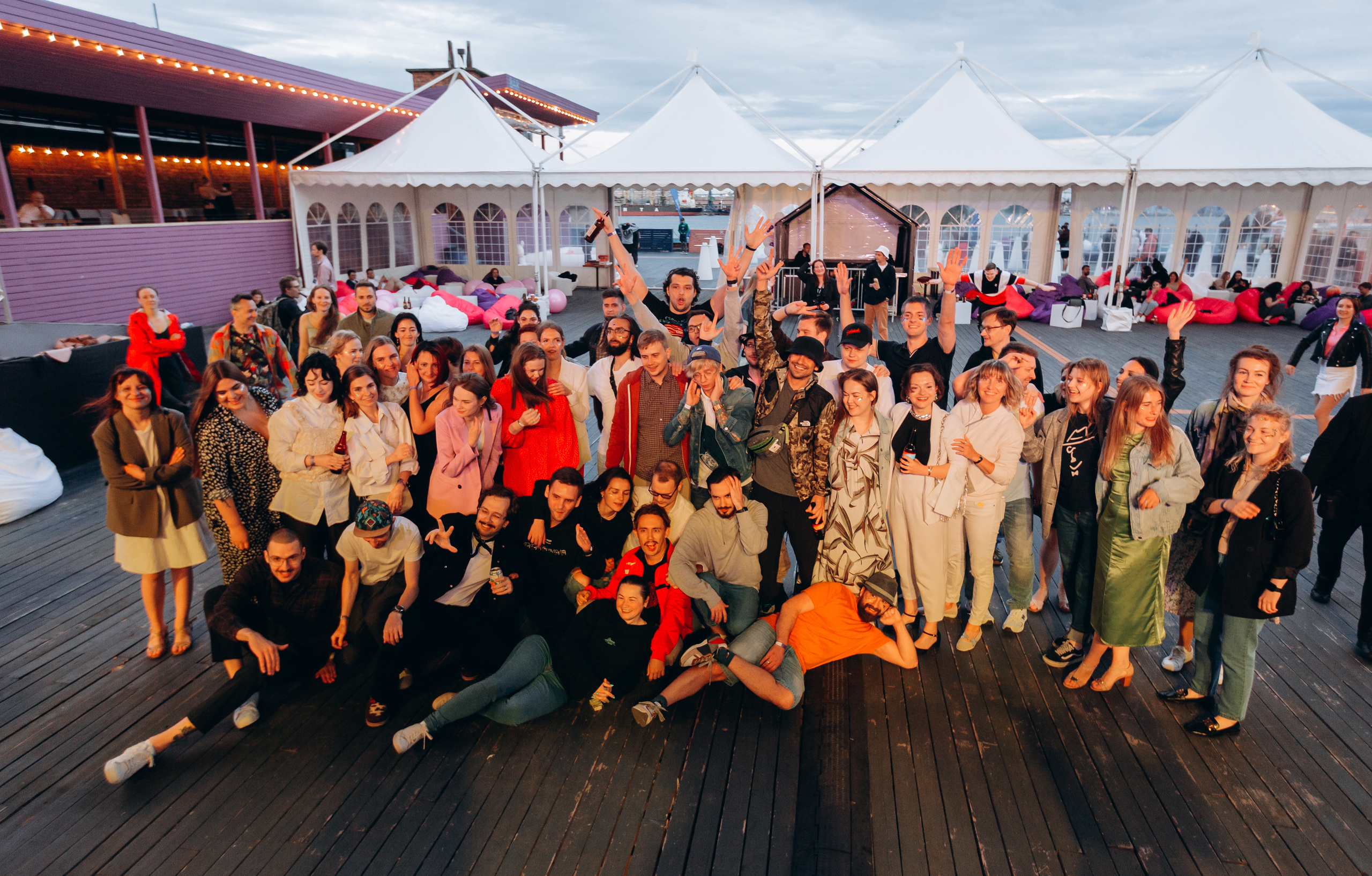 Корпоратив в ROOF PLACE. Фотограф Виктория Дунаевская в Санкт Петербурге