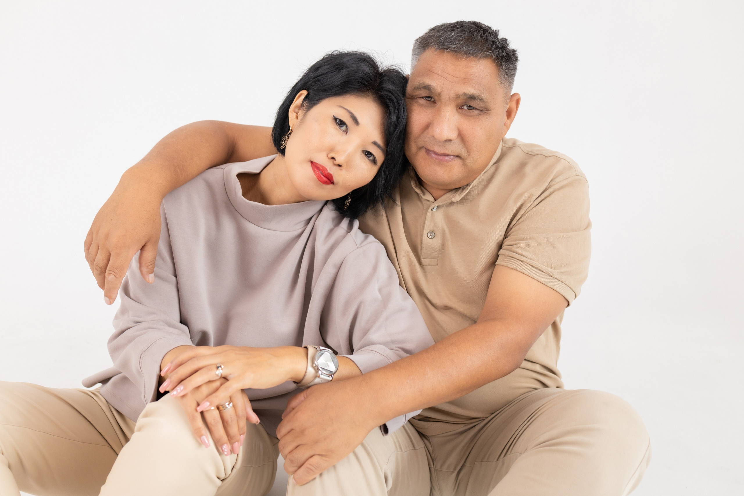 Циклорама. Женские, десткие, мужские, семейные портреты в Казахстане