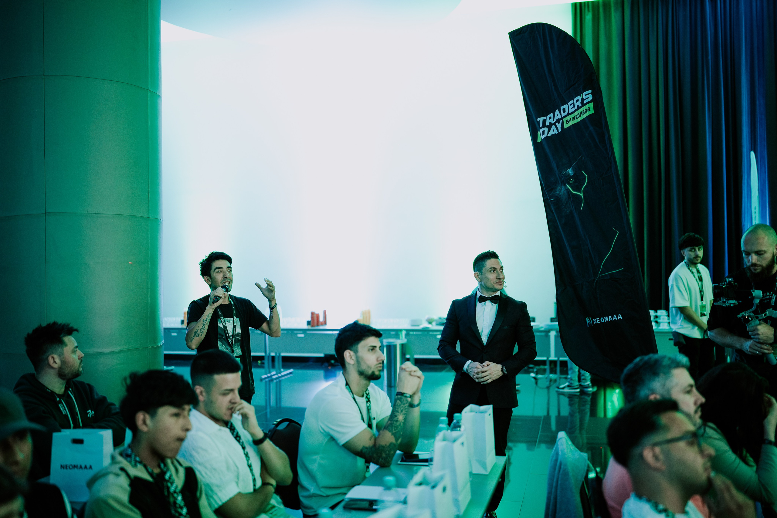 TRADERS DAY By NeomAAA Argentina. NeomAAA Funds Gallery