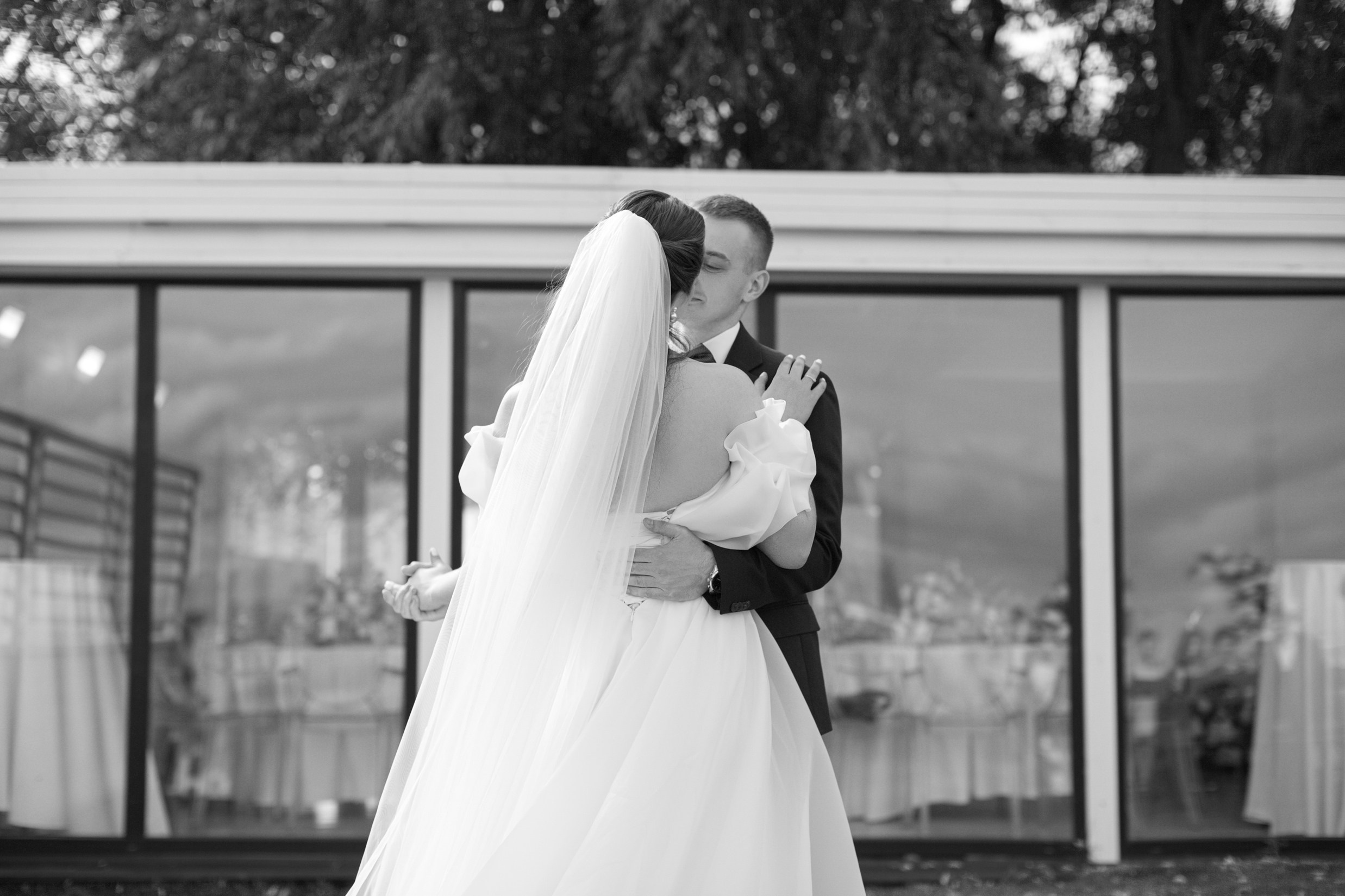 Свадьба на природе. Свадебный и портретный фотограф Москва