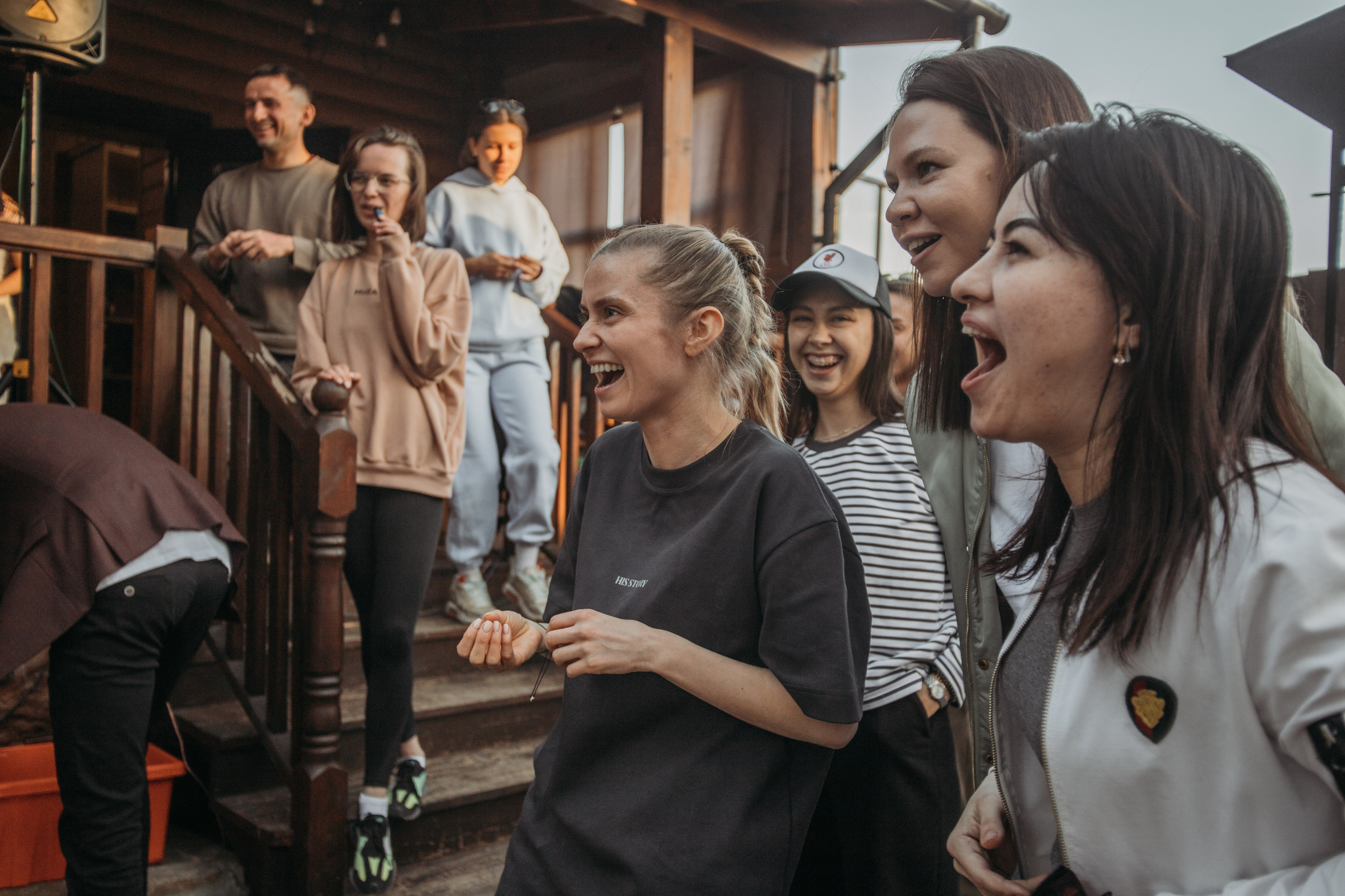 Корпоратив Muza_Arts. Венера Гайн. Репортажный фотограф  Тюмень. Обучение фотографии с 0