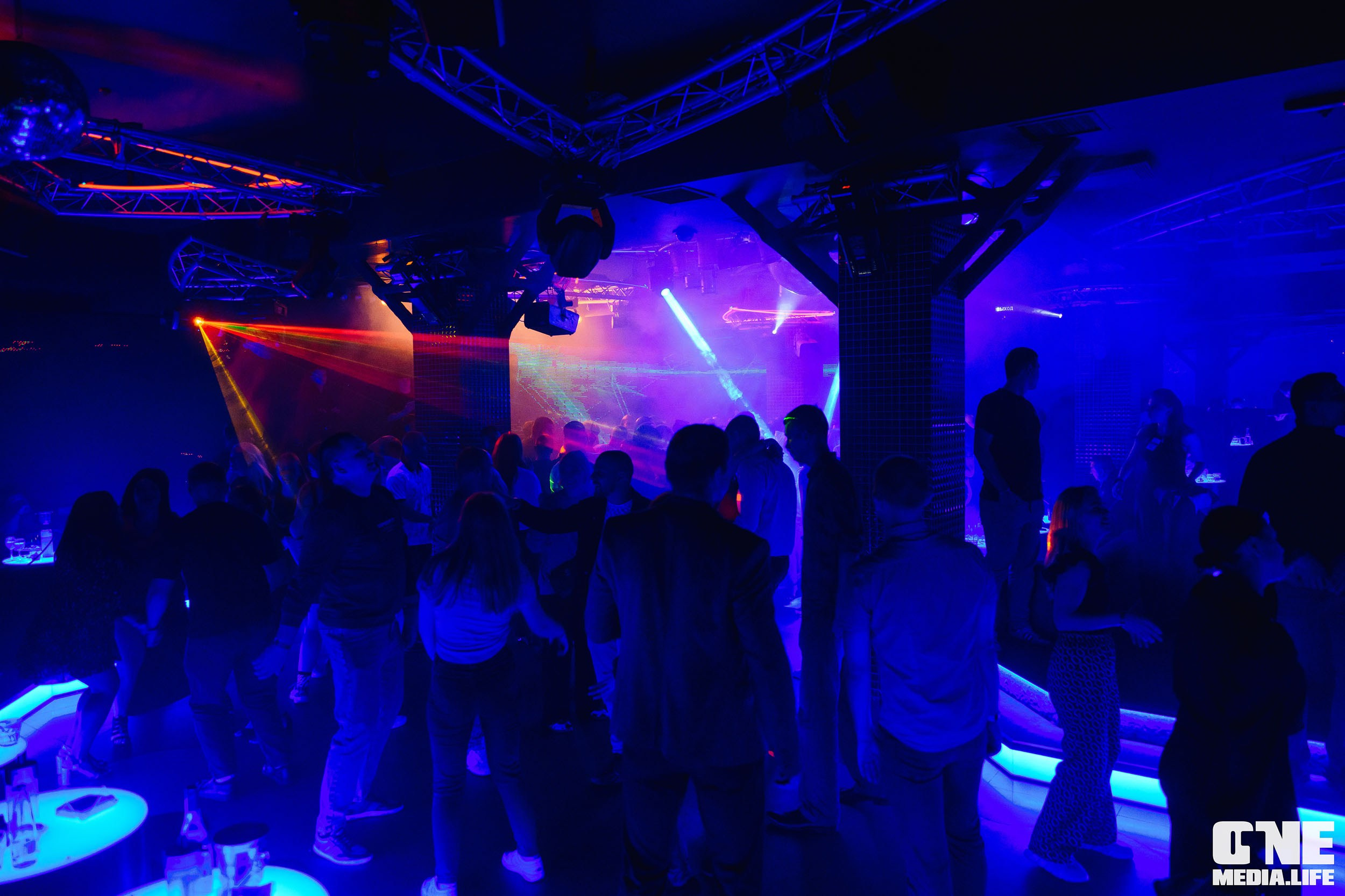 Фоторепортаж из РК Планета. One Media Life: фоторепортажи, фотоотчеты с мероприятий и заведений