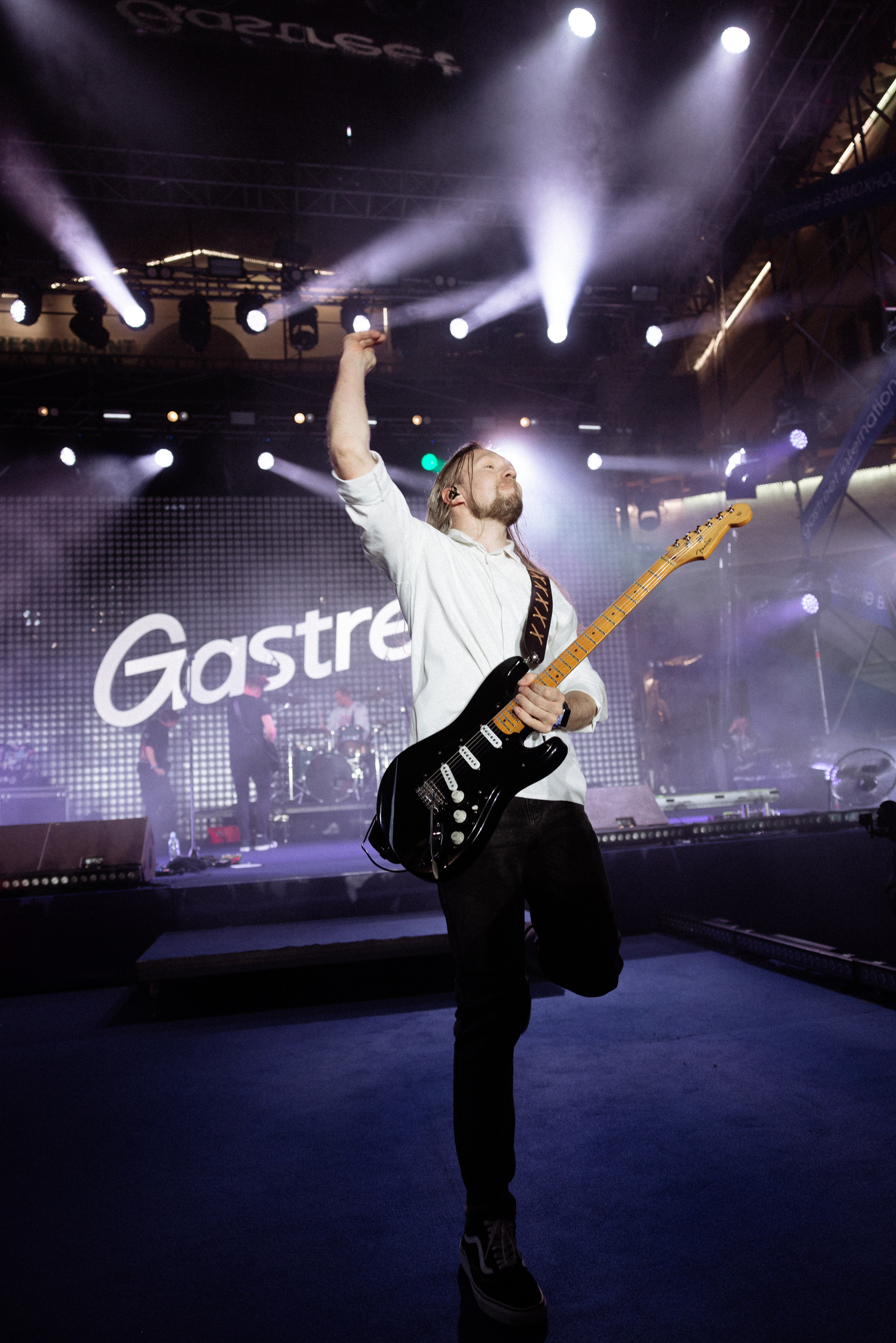 Женя Трофимов и Комната Культуры. Арина Тамочкина. Фотограф Краснодарю