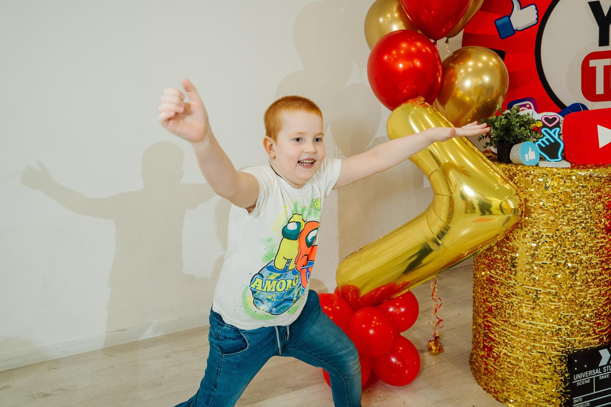 Фабрика карнавалa