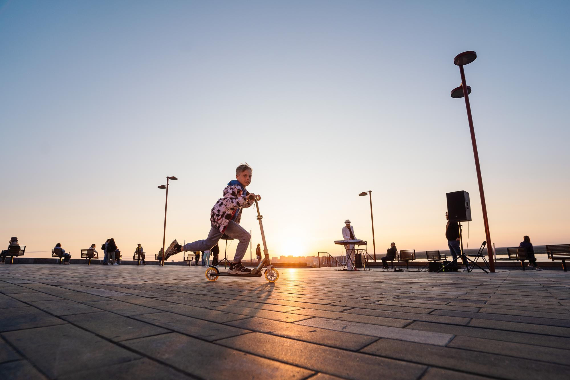 Соло на закате