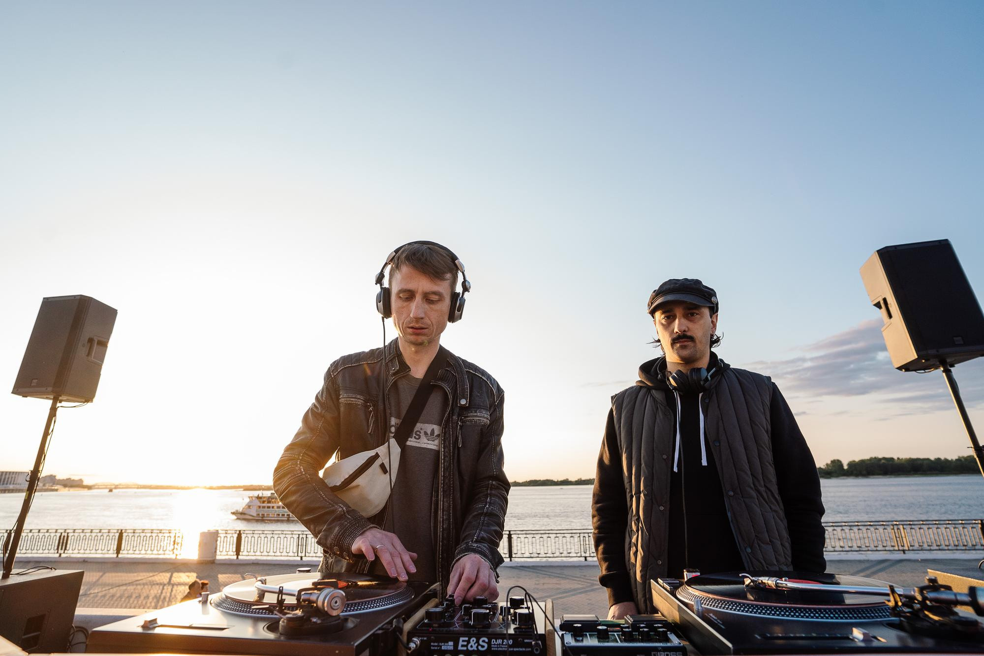 Соло на закате