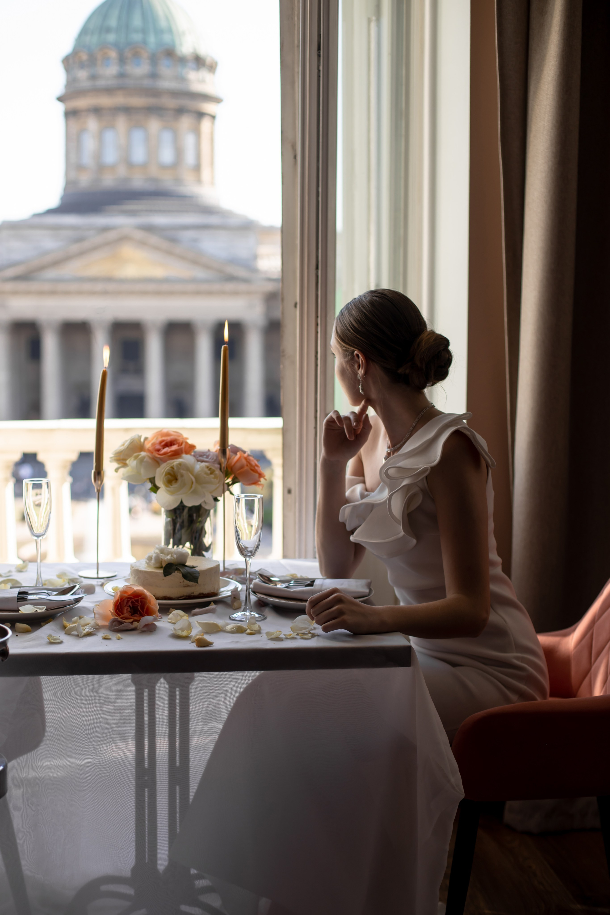 С видом на Казанский собора. Свадебный и семейный фотограф в Москве Диана Левченко