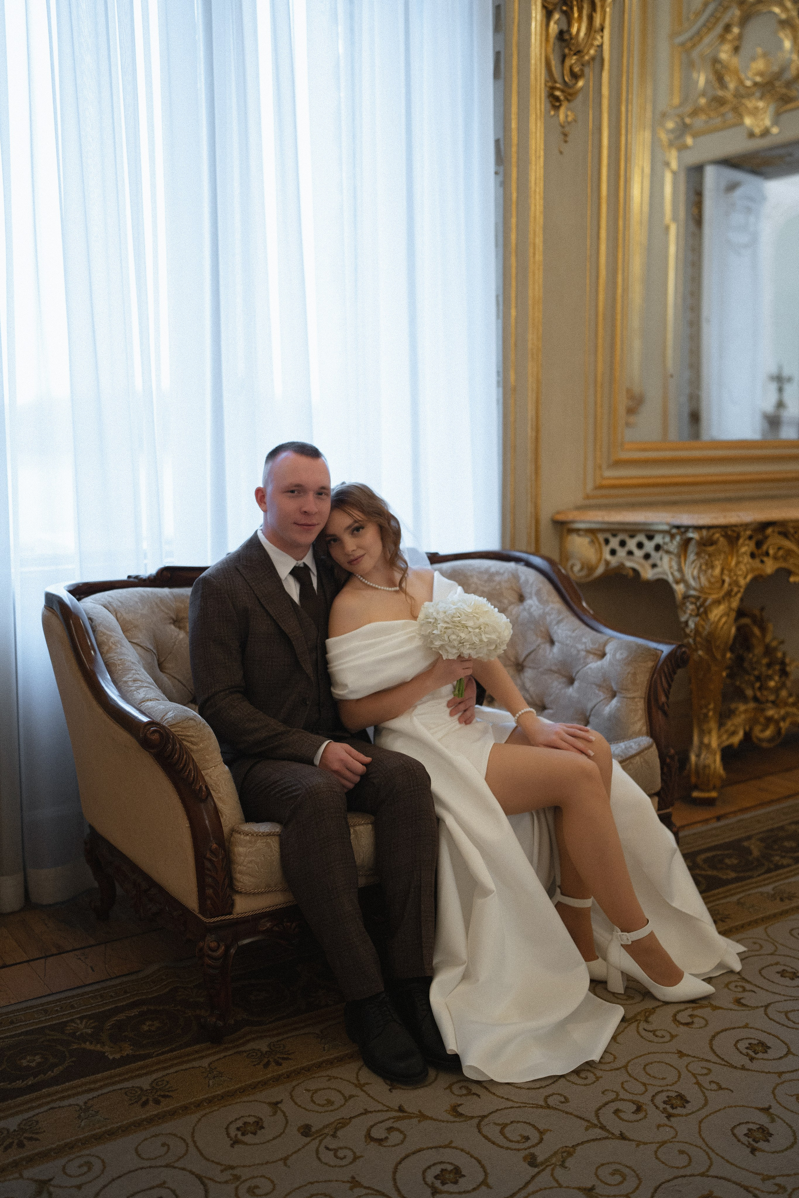 Дмитрий и Кира (Эрмитаж). Свадебный фотограф в Санкт-Петербурге