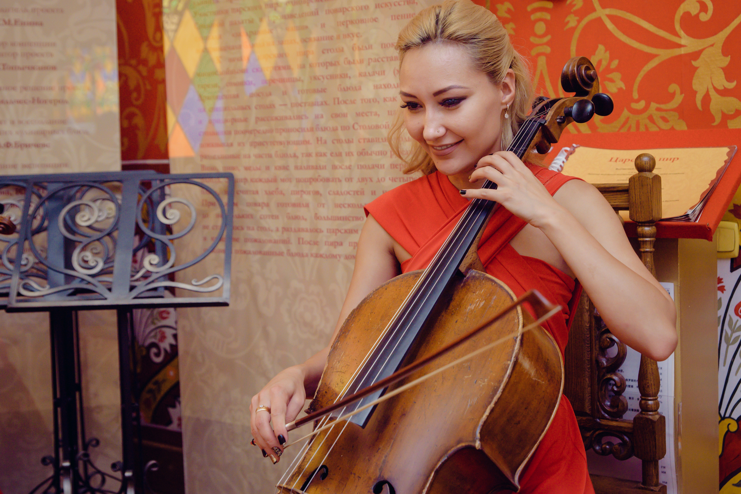 Володя & Юлия. Видеограф и фотограф на свадьбу в Москве