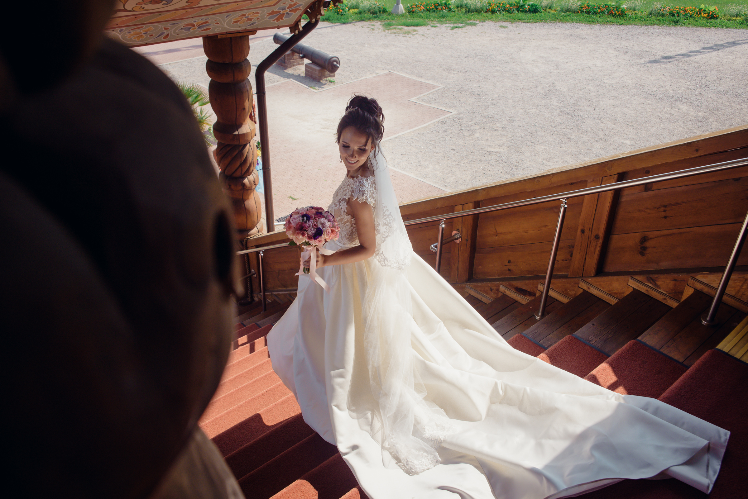 Володя & Юлия. Видеограф и фотограф на свадьбу в Москве