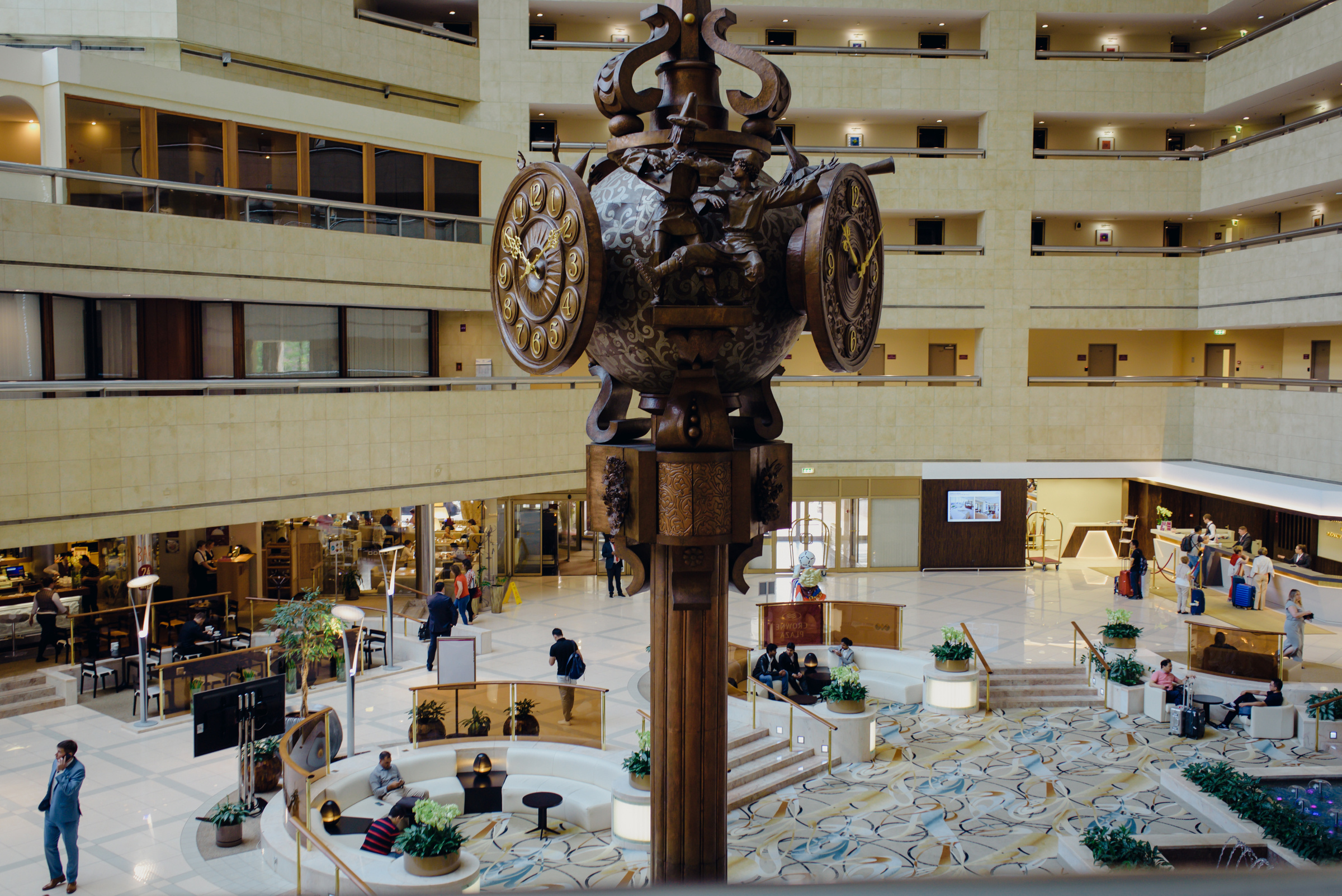 Володя & Юлия. Видеограф и фотограф на свадьбу в Москве