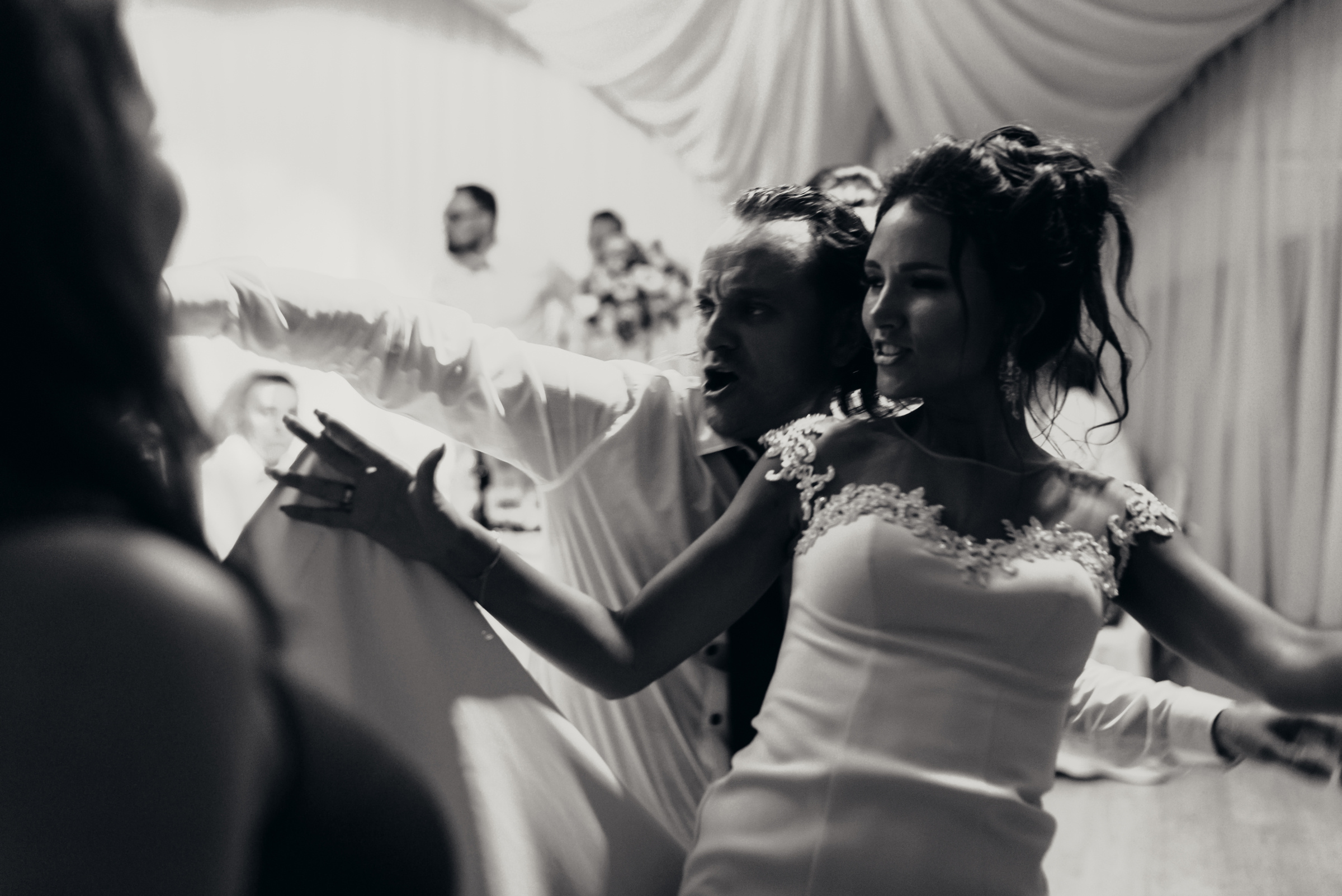 Володя & Юлия. Видеограф и фотограф на свадьбу в Москве