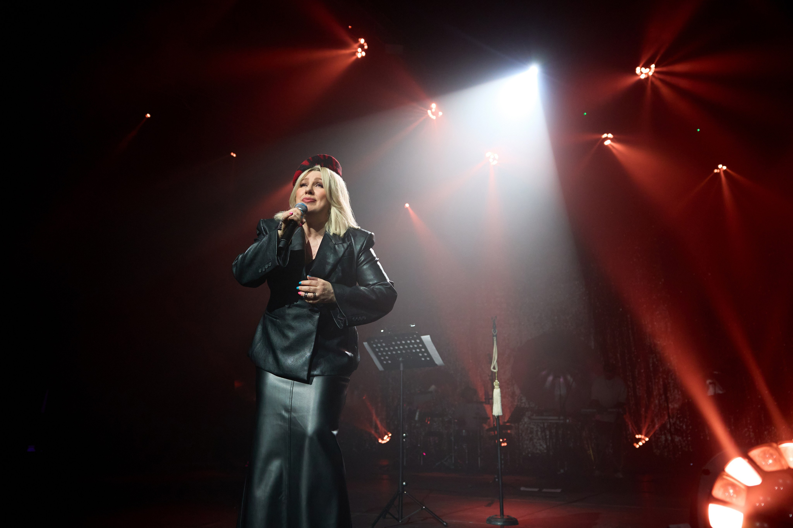 фото концерт Евы Польны в Екатеринбурге