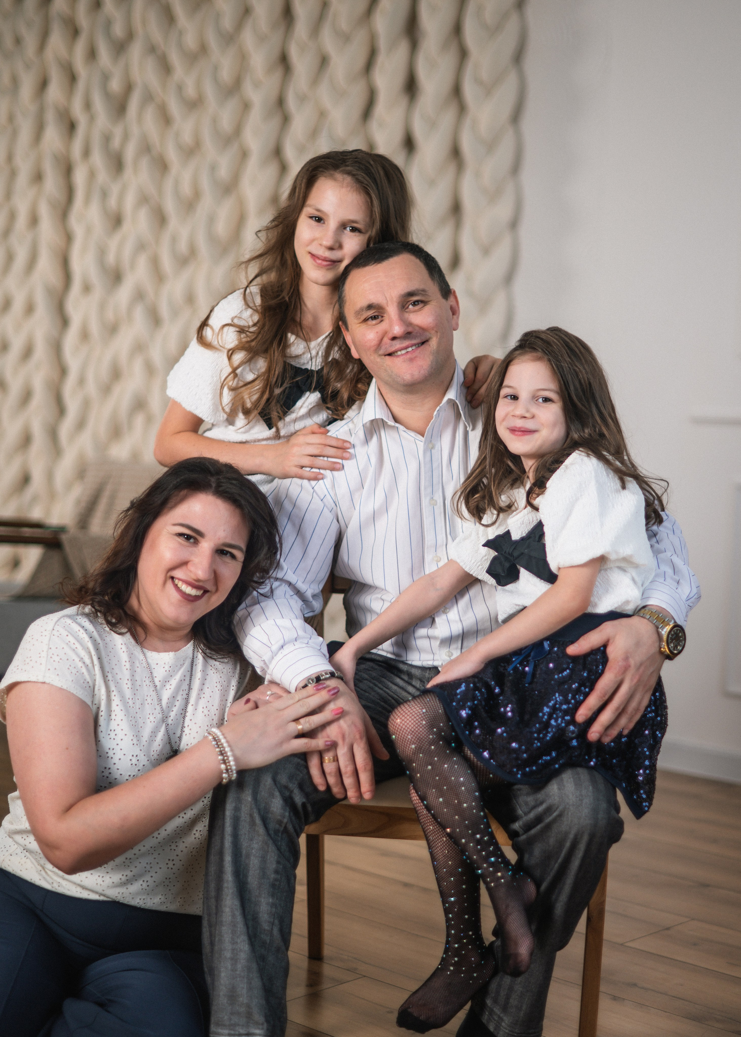 Семейная Фотосессия. Я Ольга Казанцева, фотографирую снимаю ваши киноистории и печатаю фото и цифровые портреты на холсте