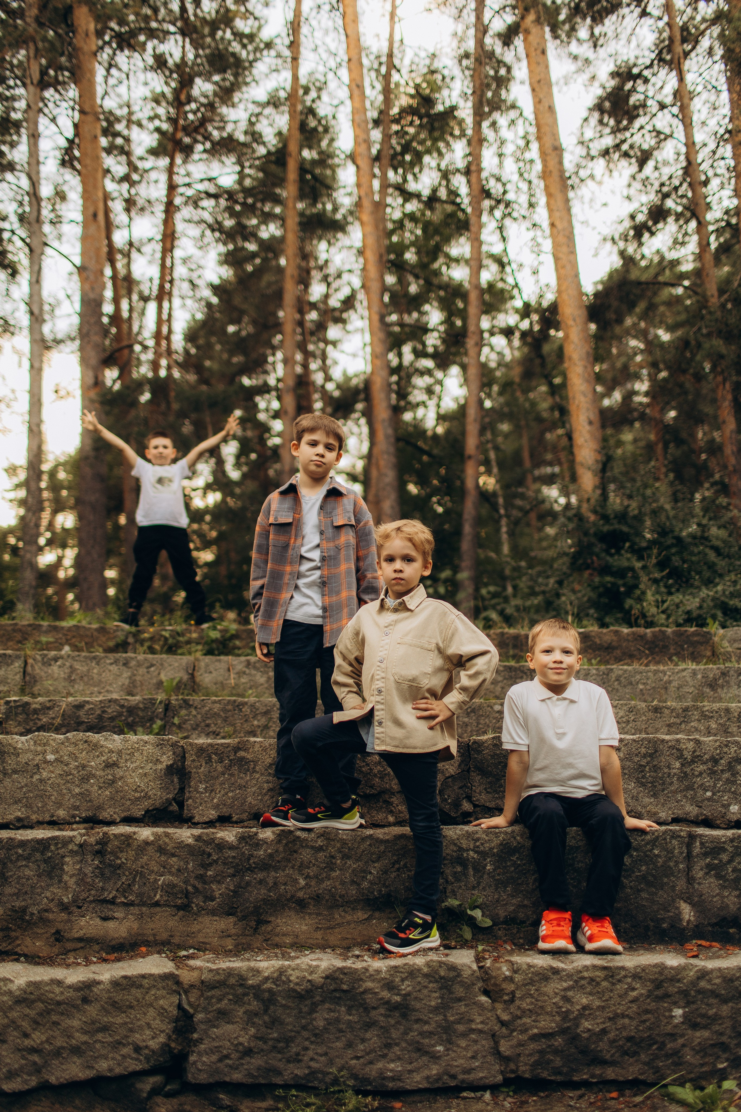 Большая семейная фотосессия на Каменных палатках. Семейная съемка — это красивый способ признаться своей семье в любви