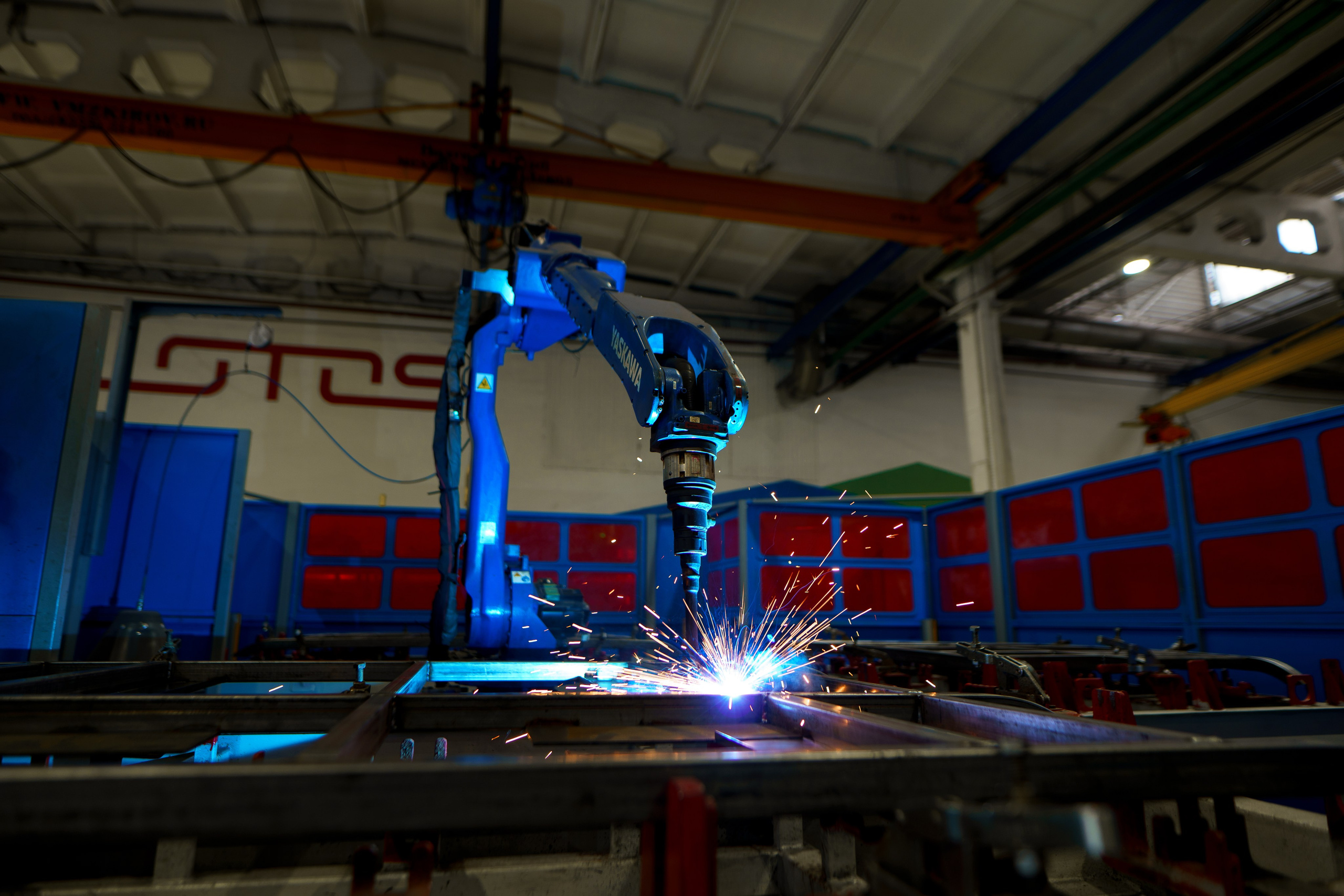 КОММЕРЦИЯ. Никита Аничкин фото и видео оператор из России