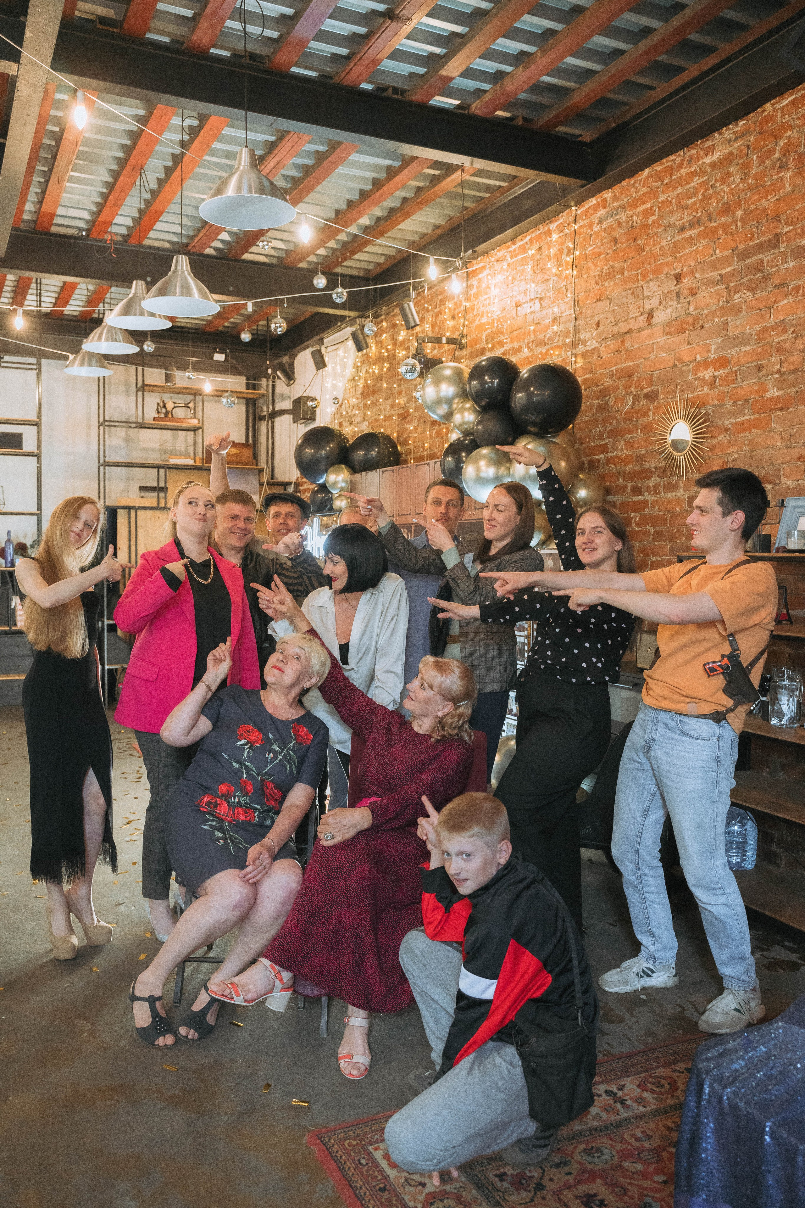 Вечеринка в стиле 90х. ALISON FILMS