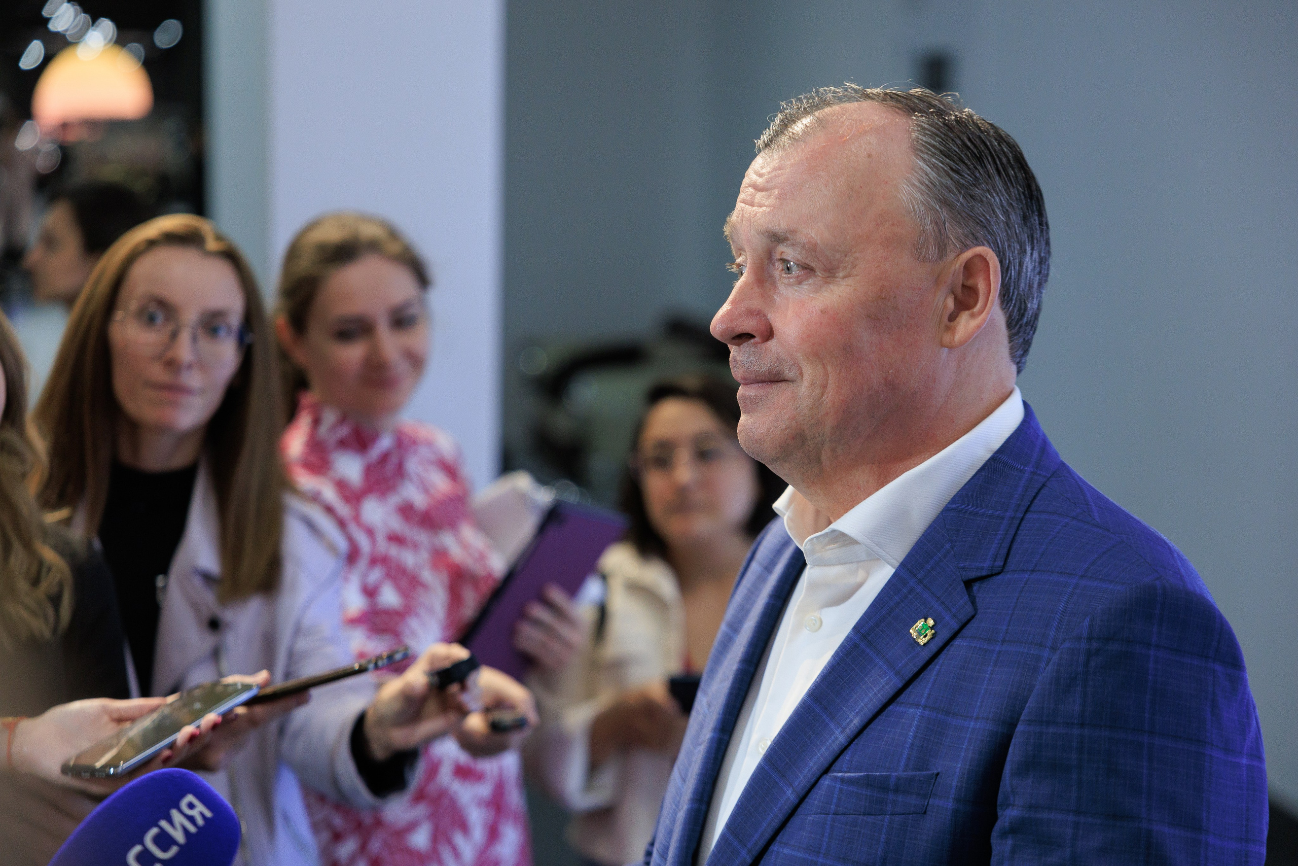 Фотограф для модного показа. Контент для бизнеса в Екатеринбурге Полдень Медиа