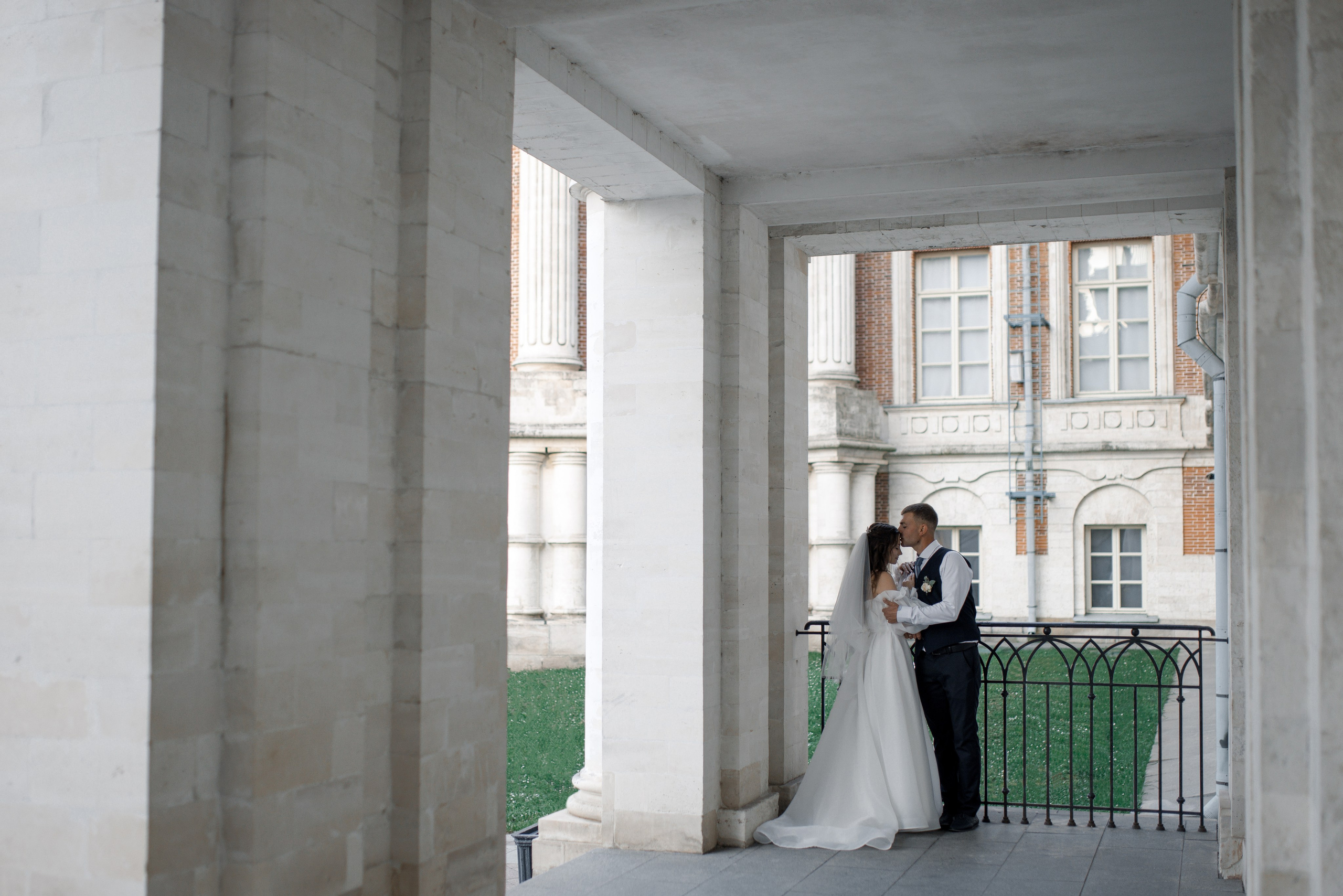 Хорошо, что мы есть друг у друга. Свадебный и семейный фотограф в Москве Julia Juice