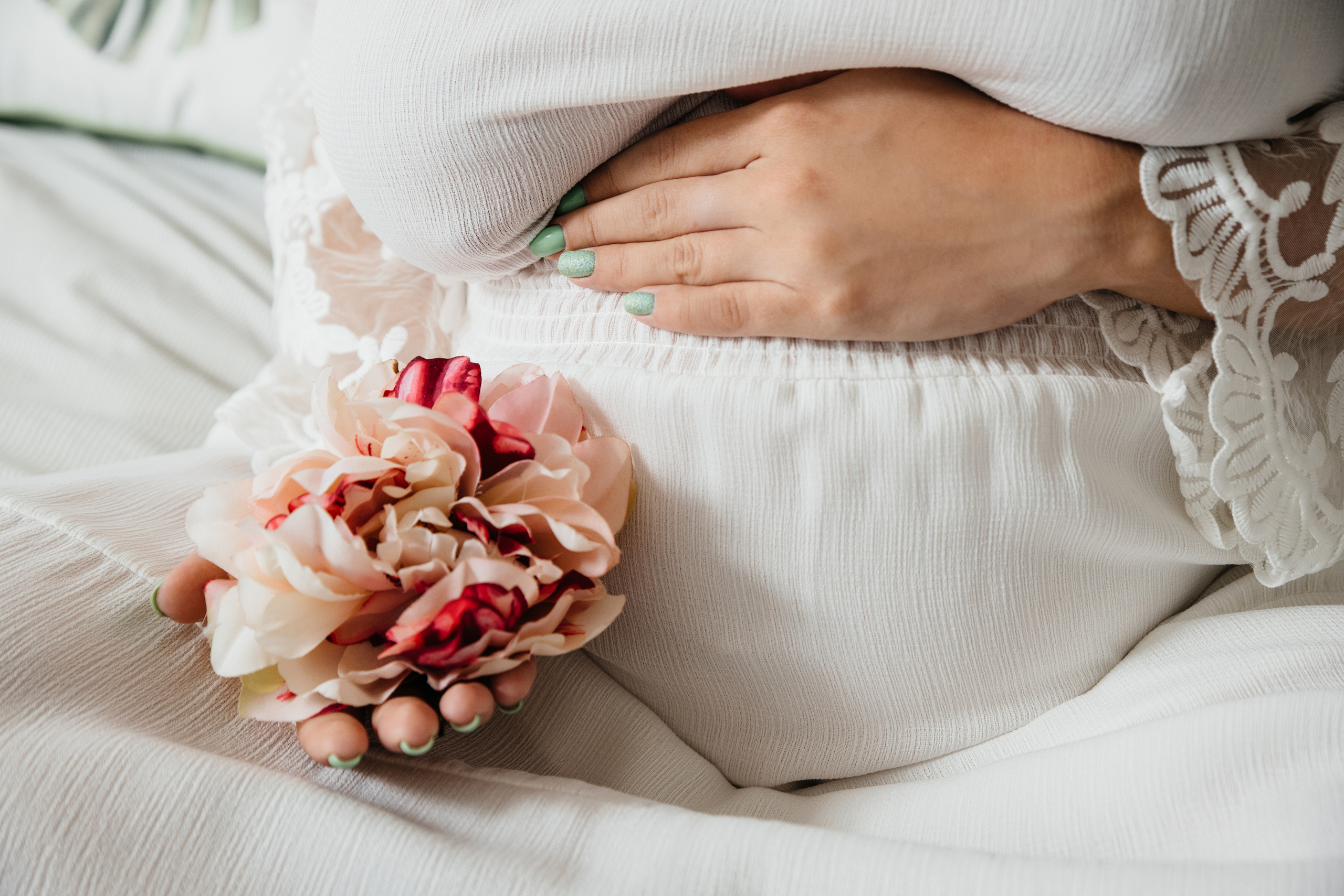 Pregnancy. Wedding photographers Alex Abramyan